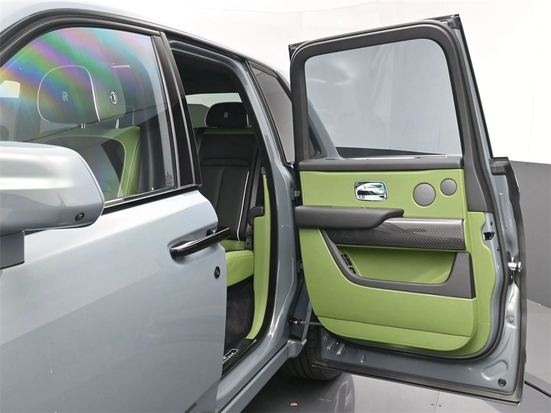 mph010_364581843_9aac5f6030d2b262bfdc18abded30bfex_4c1fc39583