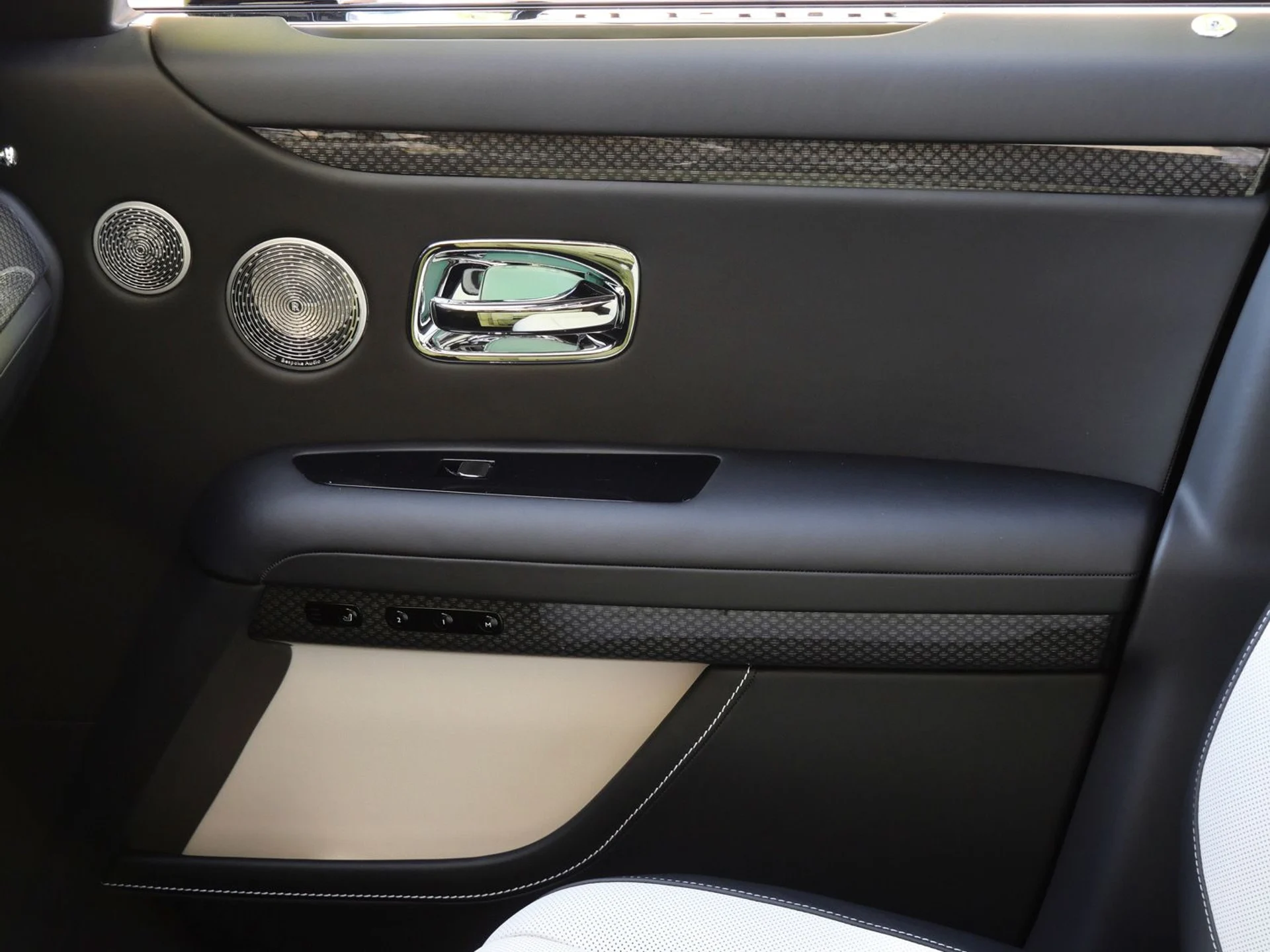 mph010_3651638492_ca4d3cd8b3b1fb5d9cb0f60fa0e575ecx_963733e69f