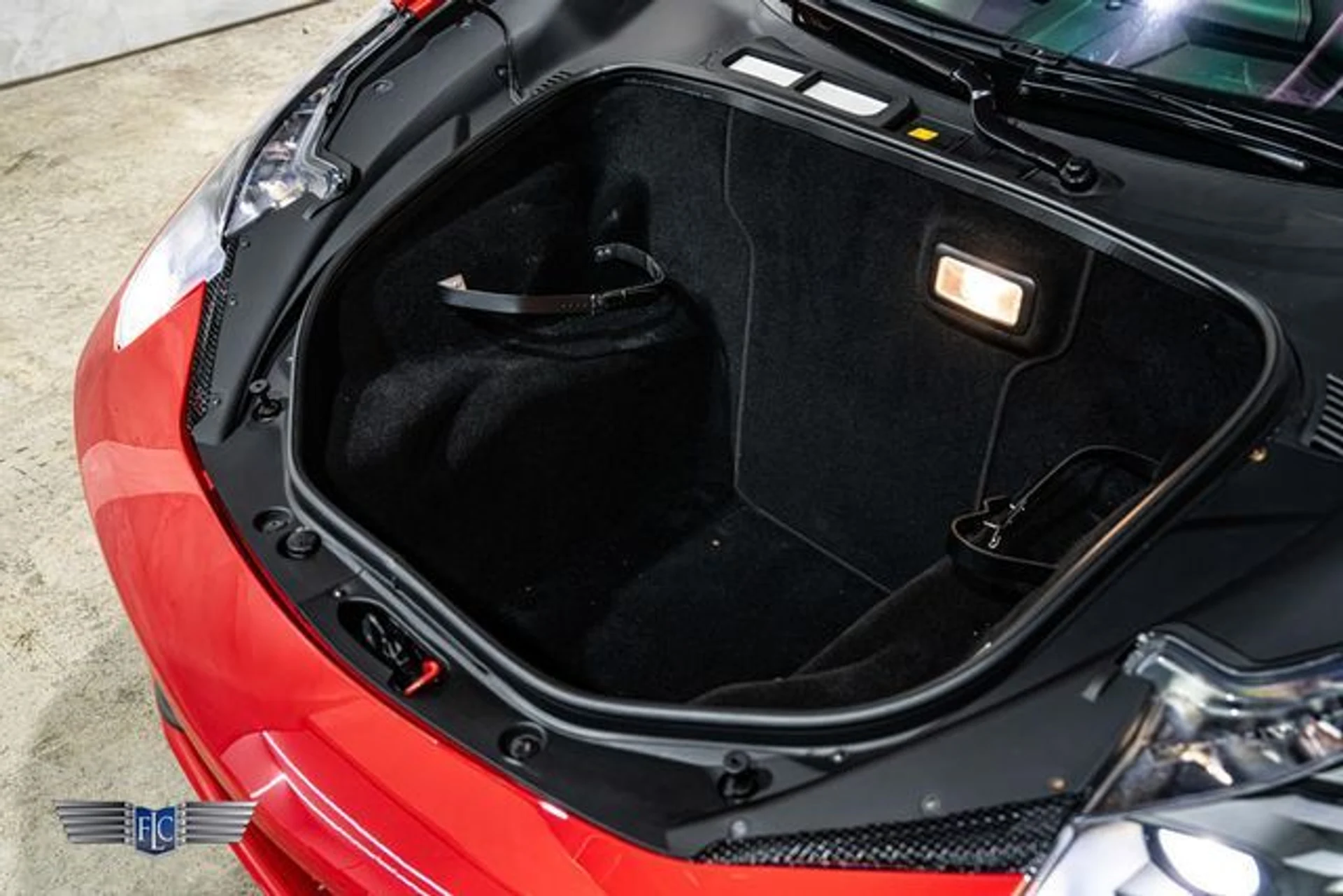 mph010_3661725232_used_2011_ferrari_458_italia_2drcoupe_9689_23088468_15_640_e41405e3fc