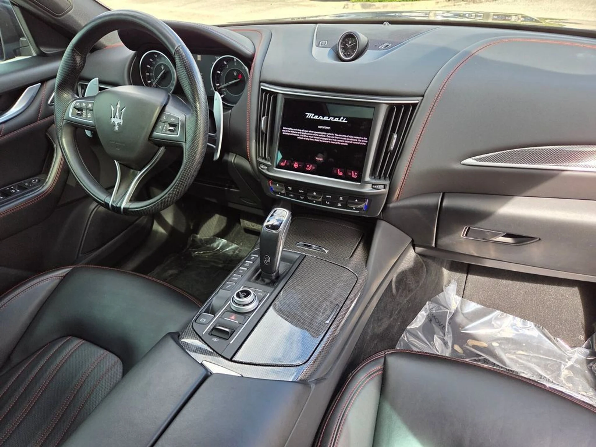 mph010_3664598736_7afcf651912e9b788a057307b38cff3e_388b15af28