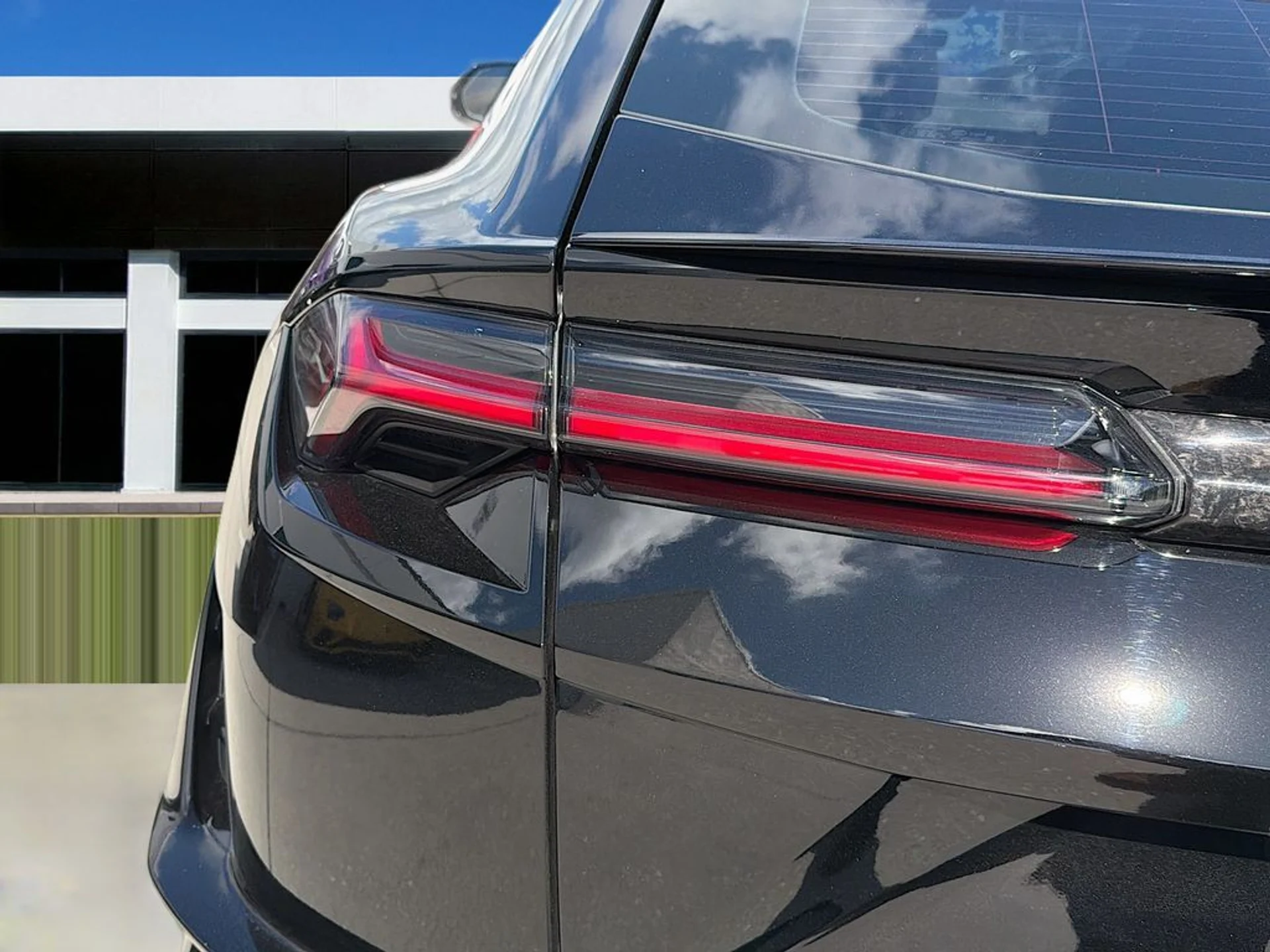 mph010_3671662210_22843f9ea73c2b9ff5fc4fe5ffc54448x_2942551185