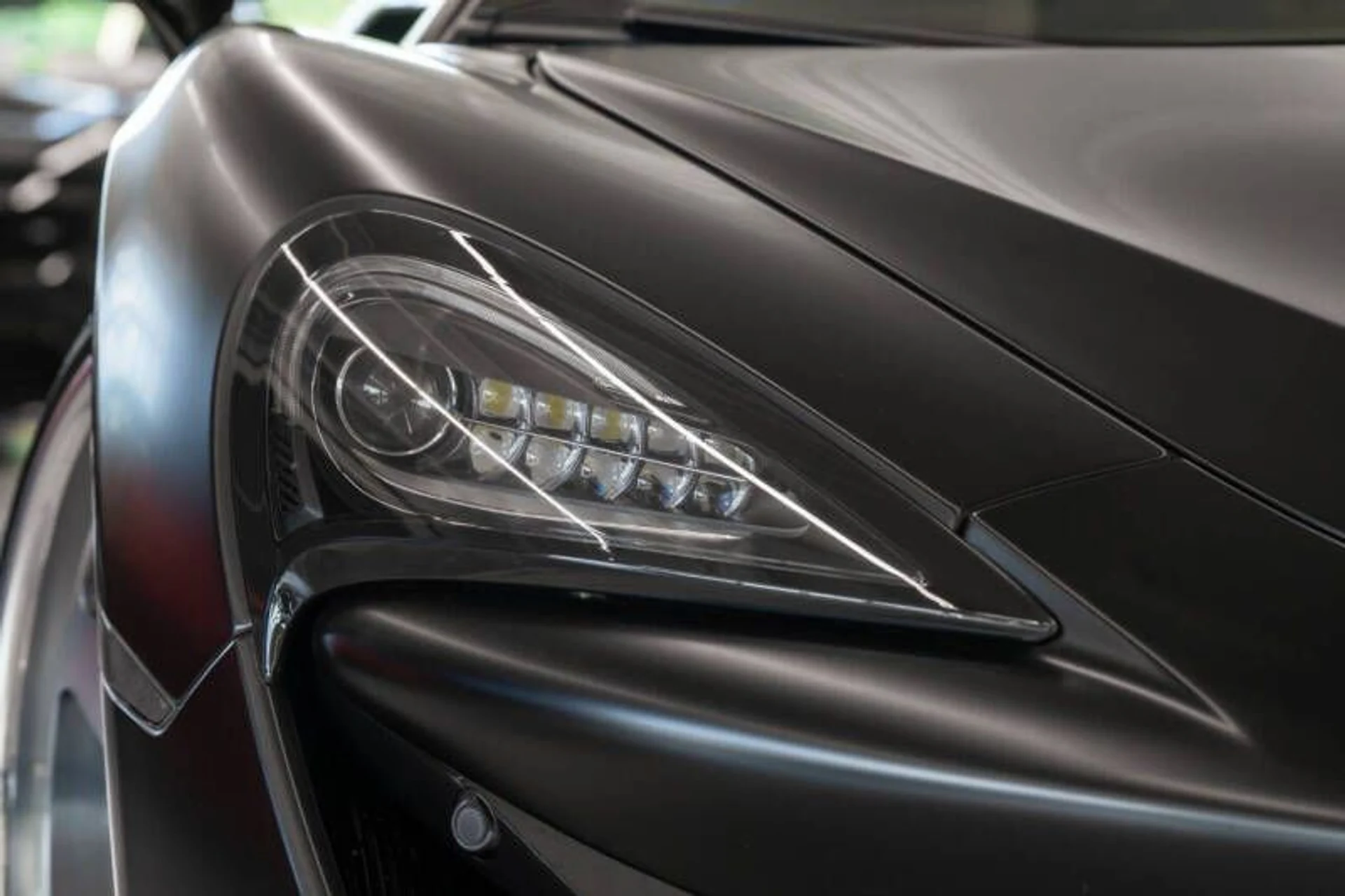 mph010_3679603692_2017_mclaren_570gt_base_2dr_coupe_b436a3decc