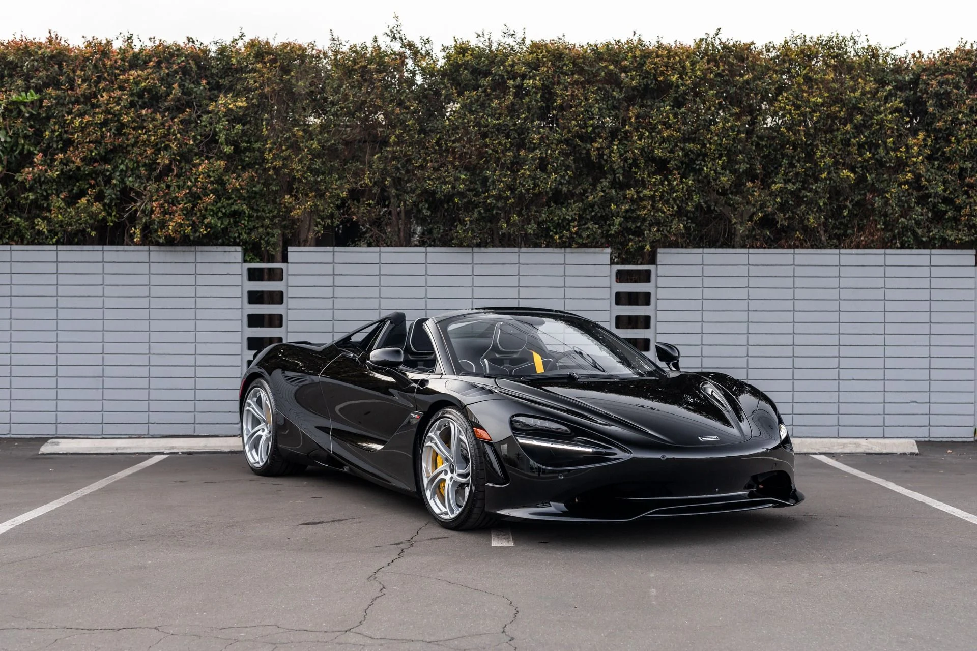 mph010_3683137434_Used_2024_Mc_Laren_750_S_Spider_1781806611_1cad2c07d1