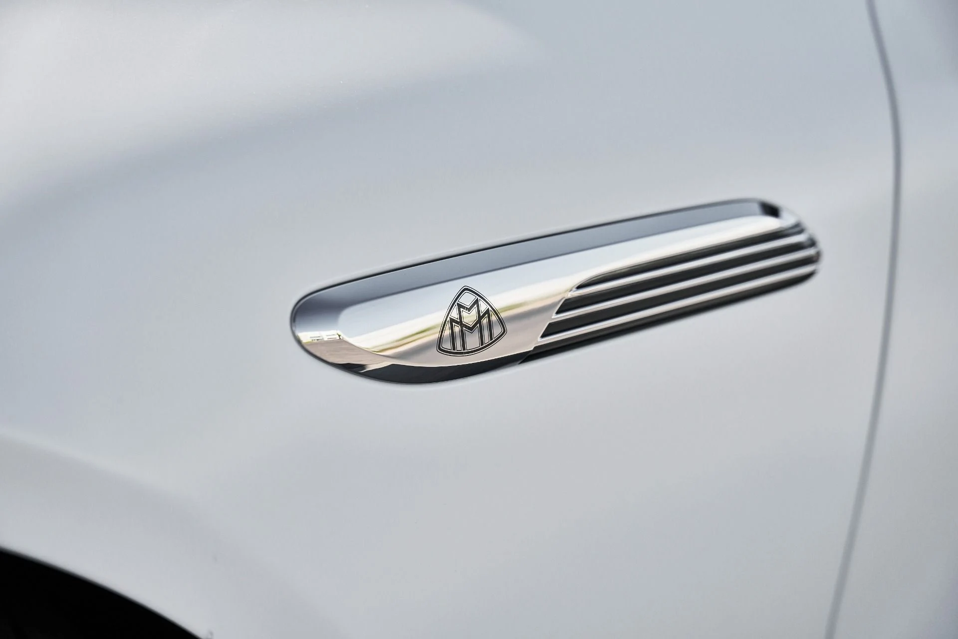 mph010_3688206841_Used_2026_Mercedes_Benz_SL_Class_Maybach_SL_680_1781659744_222b3f806d