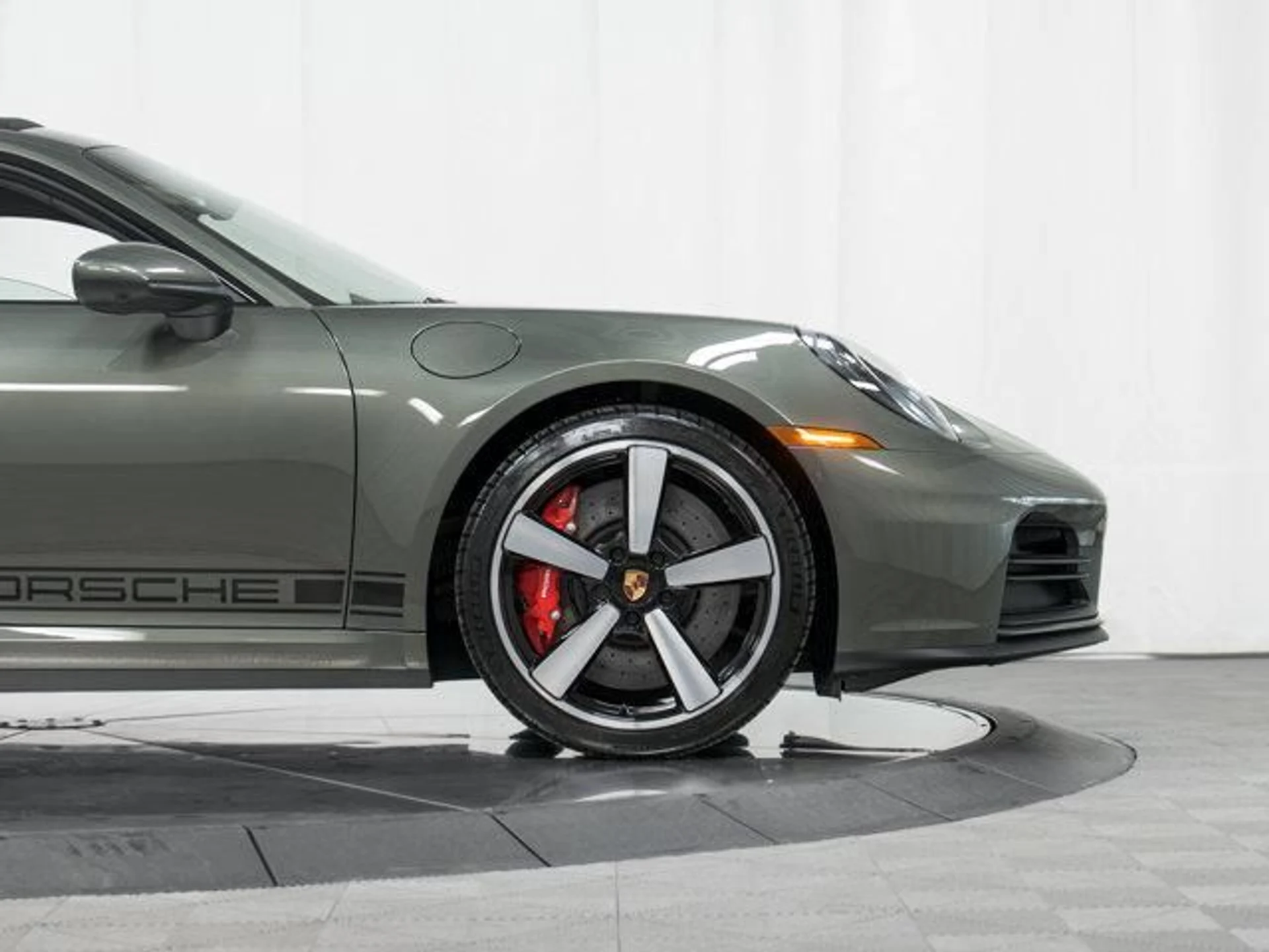 mph010_3693001198_Dh9wydx_UXLS_Jzq_HK_Ud_GZ_Jb_Jq_V58_3243084f3b