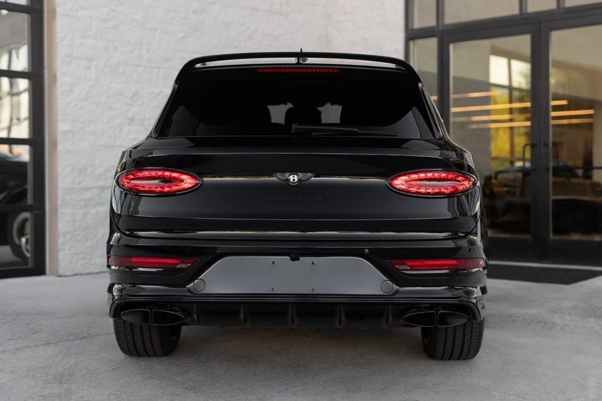 mph010_3694471765_7abeec34a0a0bd4278d6b3ce5a3452cex_d2038c1508