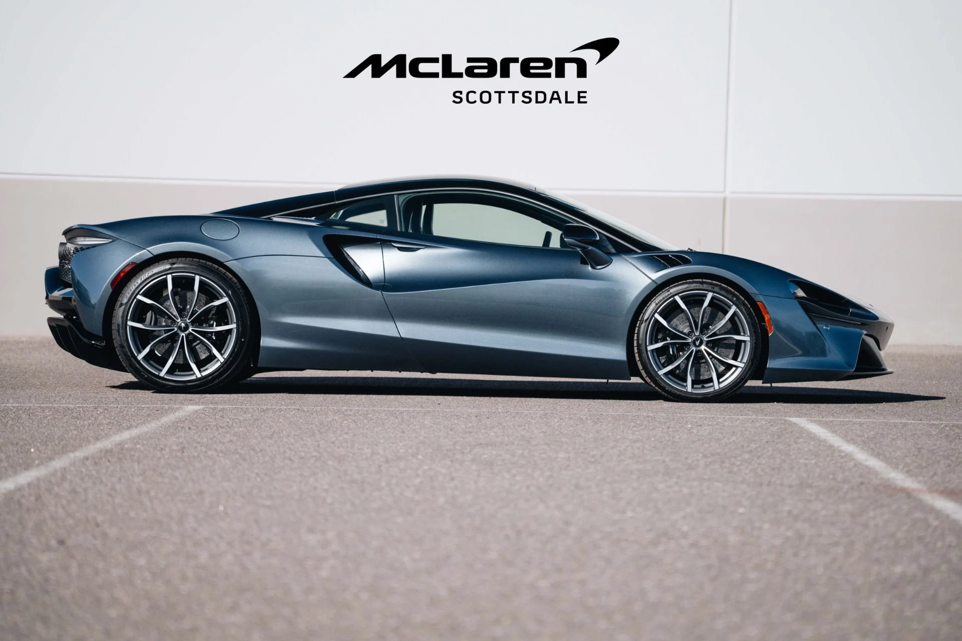 mph010_3699003148_Used_2023_MCLAREN_ARTURA_Tech_Lux_1732172355_e57057df41