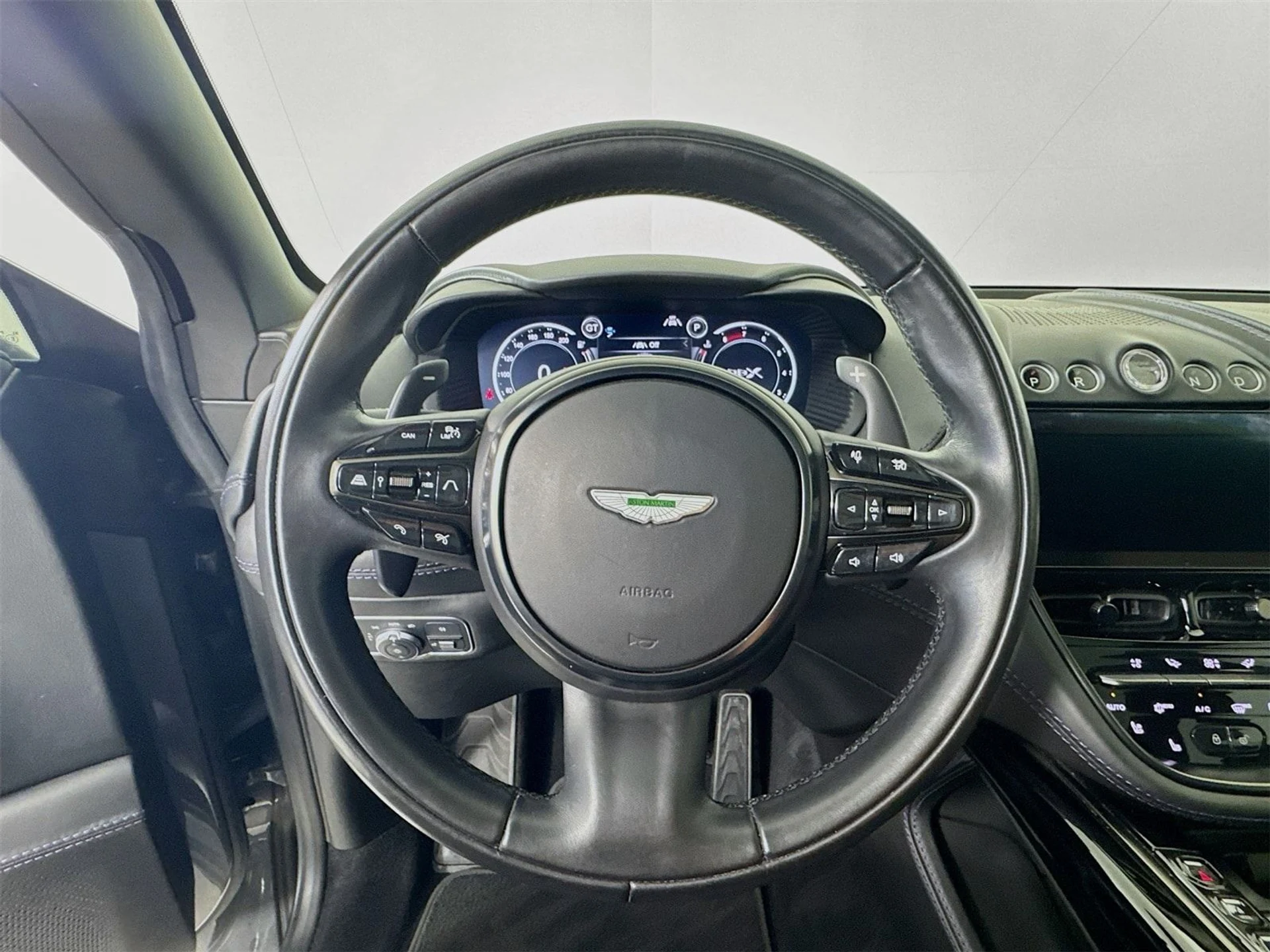 mph010_3704311332_576a951c91a16598189b025e5c11ce26x_9c1d4320db