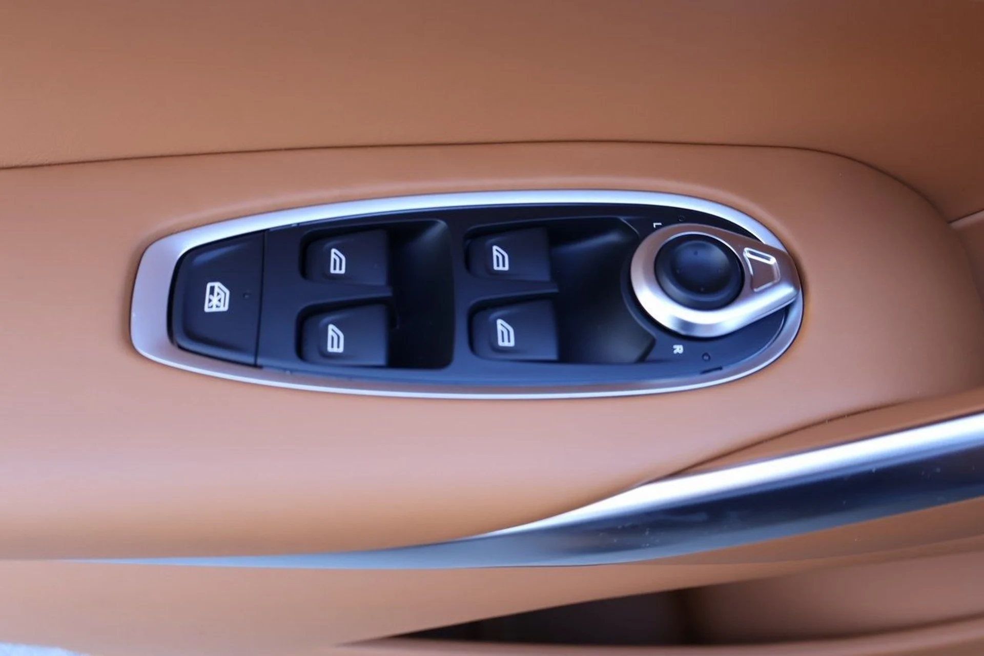 mph010_3707120454_11_98e03bbb77