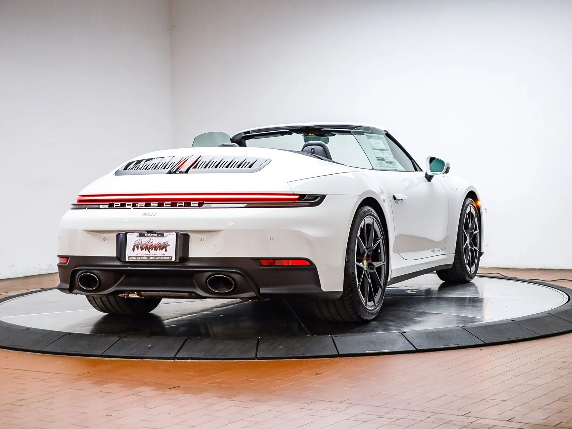 mph010_3709969706_caf8e6d6703a93122667e1bfe93925cax_c543dc296b