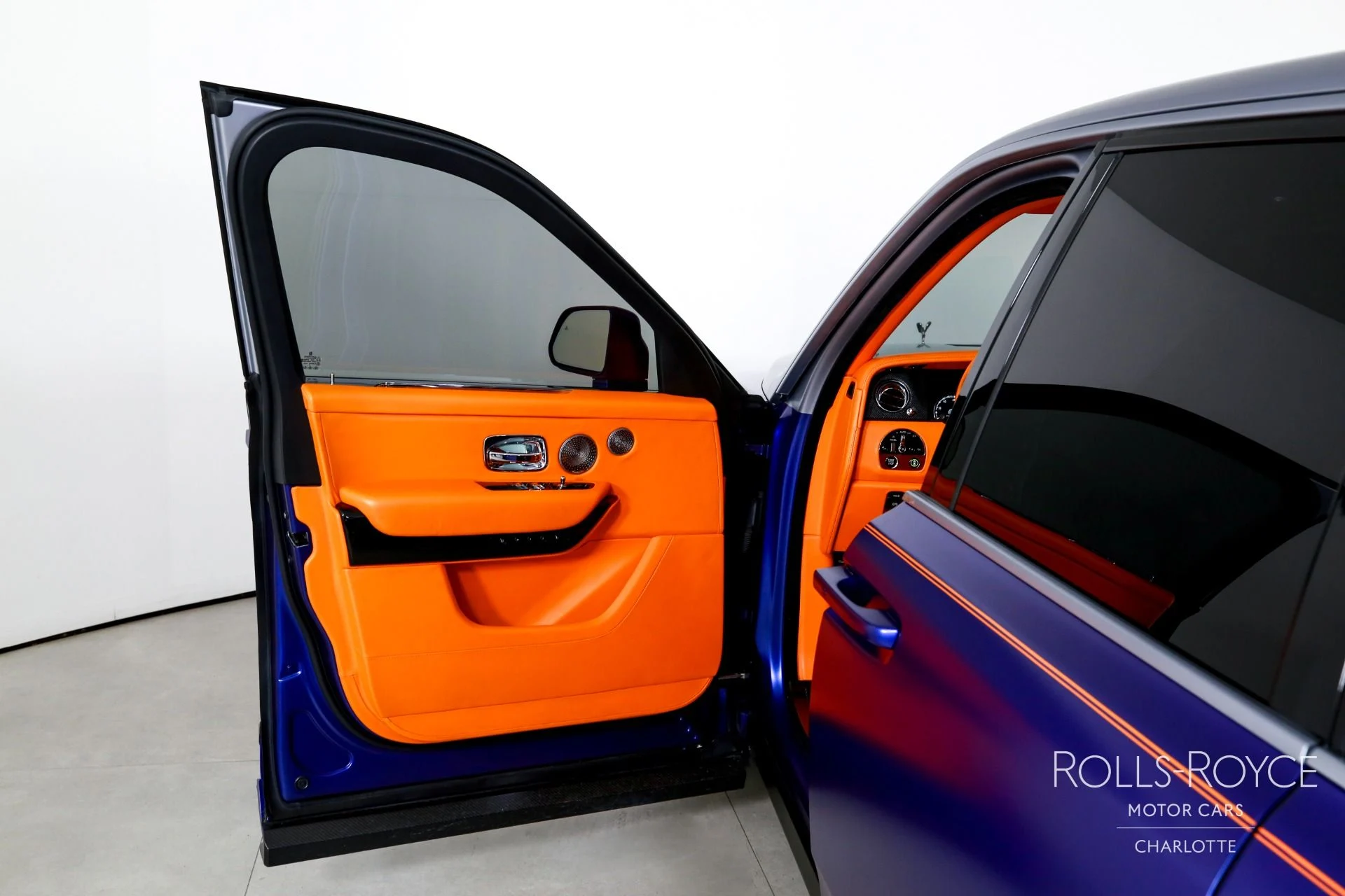 mph010_3712182454_Used_2019_Rolls_Royce_Cullinan_Mansory_1771362670_ce1c360e88