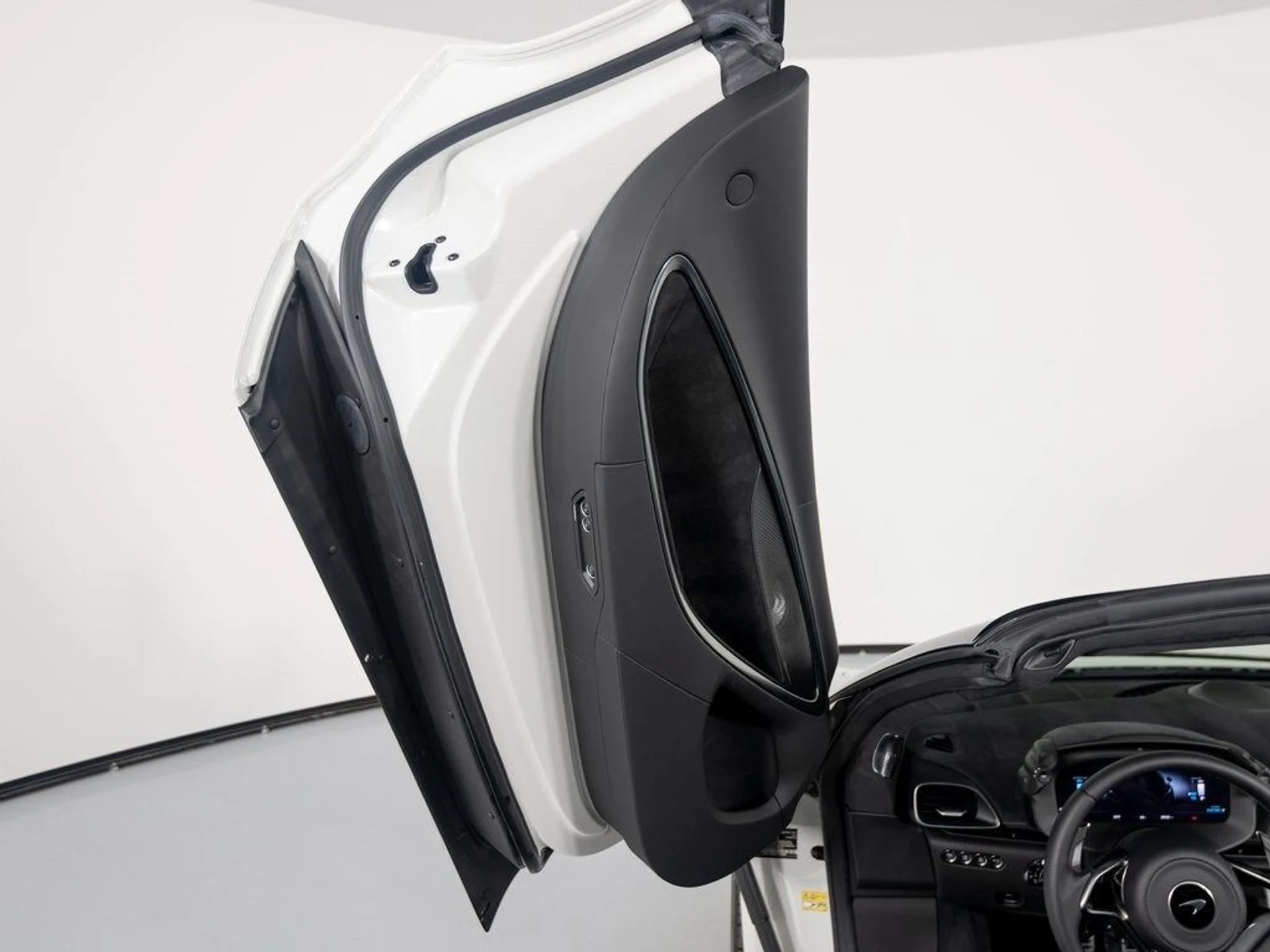 mph010_3714271709_e8330dc5cac708188fc23f8880e7b798x_f18731a8a1