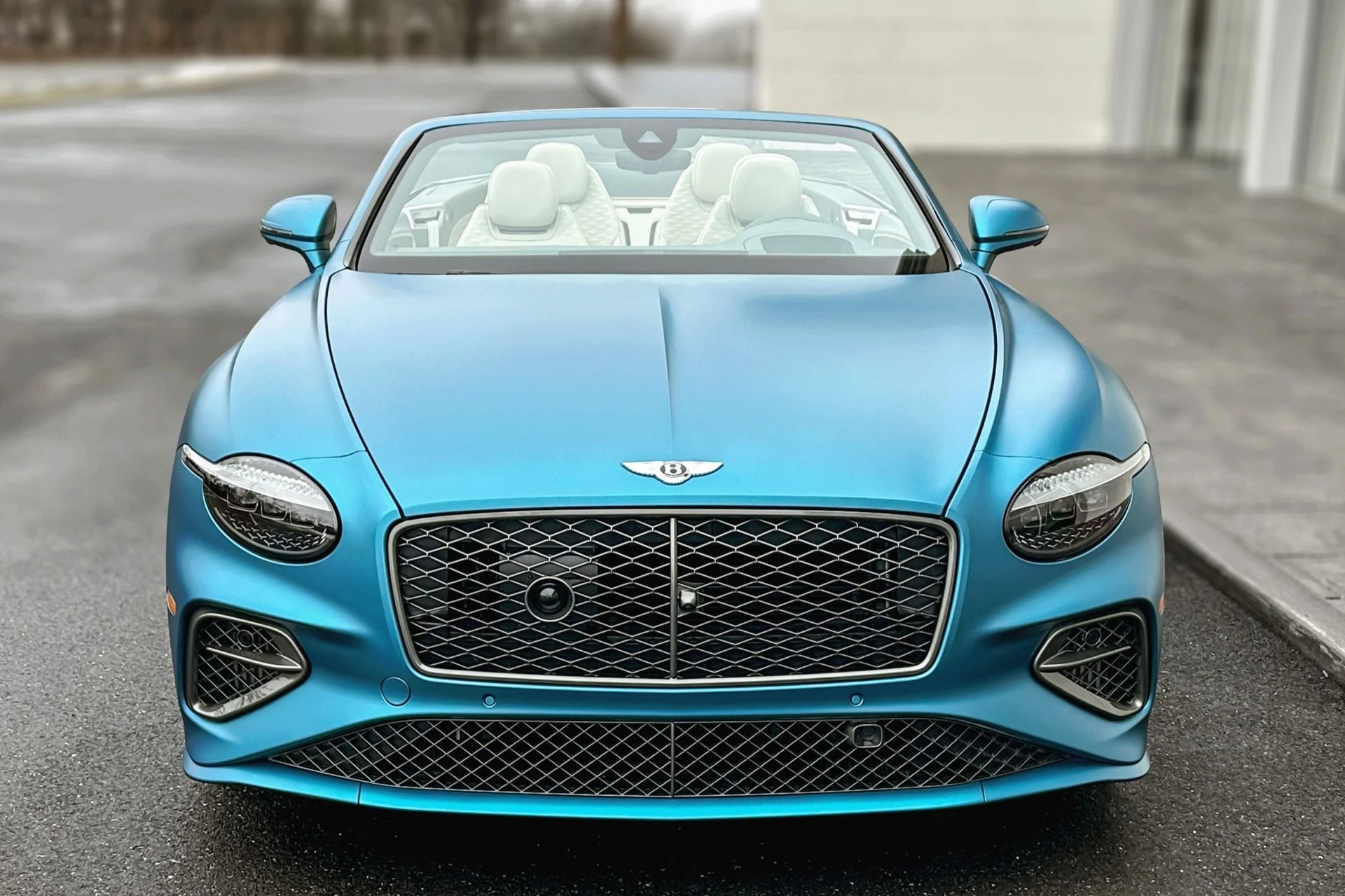 mph010_3716929968_Used_2025_Bentley_Continental_GT_Speed_1783689819_3ee2523112