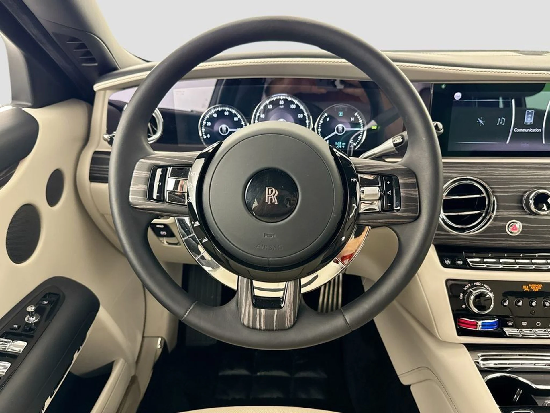 mph010_3718024460_a1a7d23193a873a11f9eb522888afdb4_f0eb2f4d92