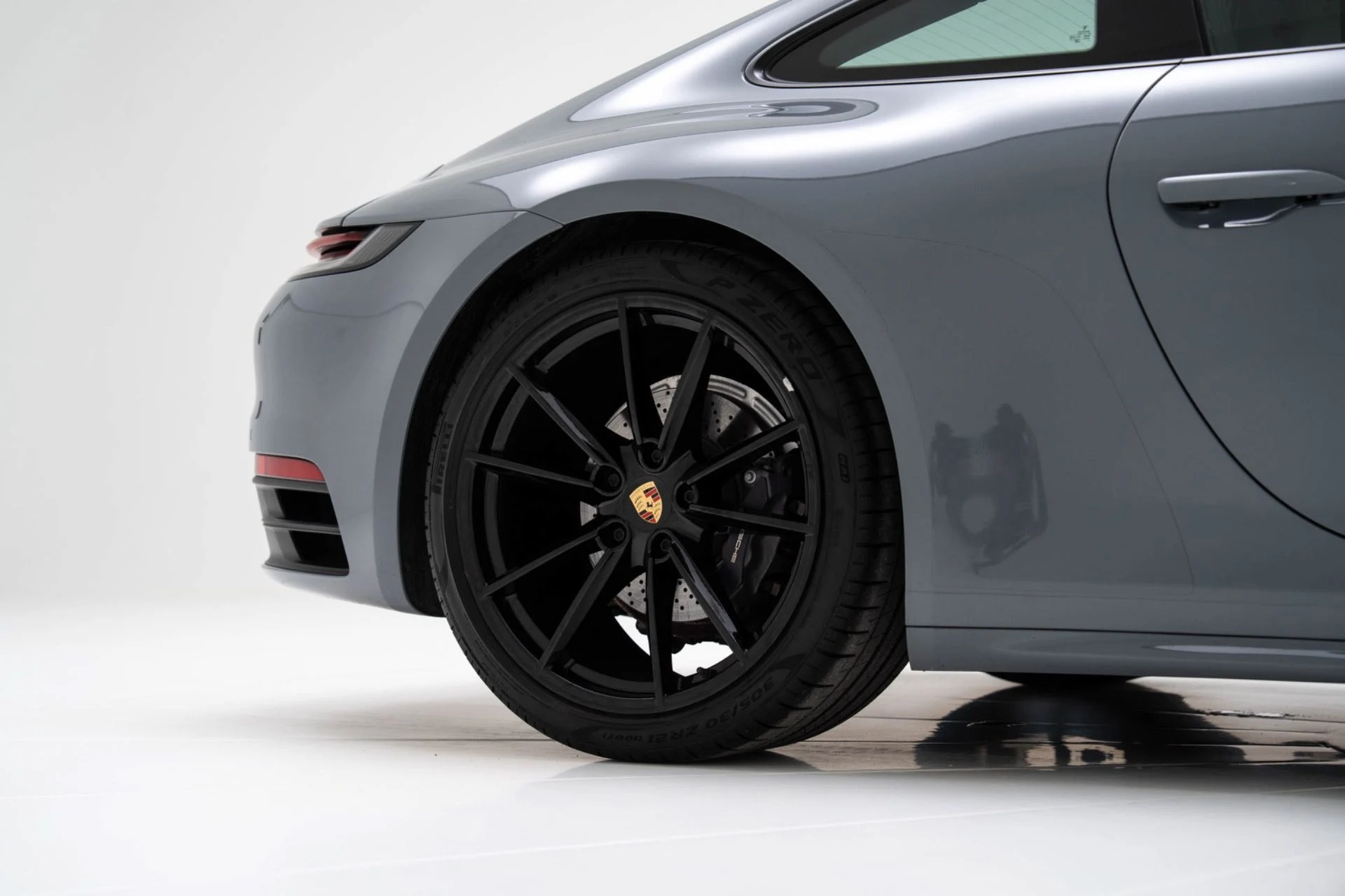 mph010_373238238_Used_2024_Porsche_911_Carrera_1774628139_1ffe742709