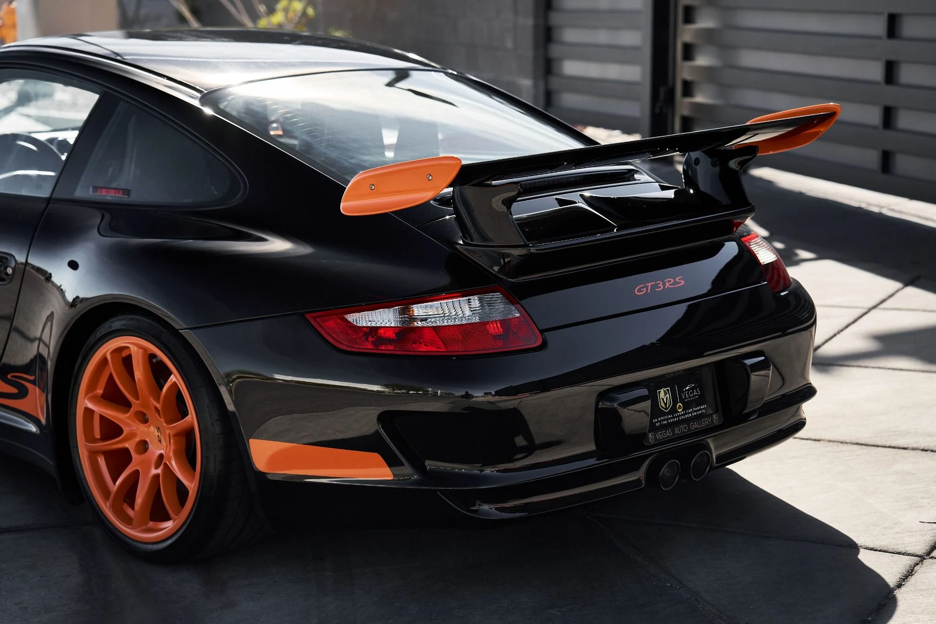 mph010_3735280077_Used_2007_Porsche_911_RS_1763228655_c3e16d01b0