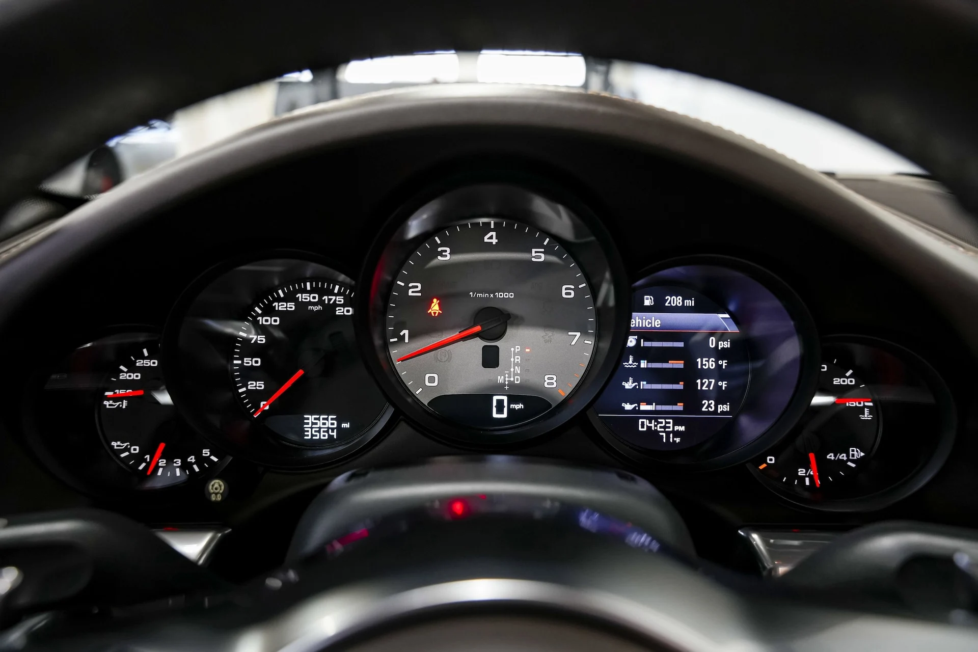 mph010_3738854598_7117aee7556b88eb8f21dd87d15f9129x_eaf145c953