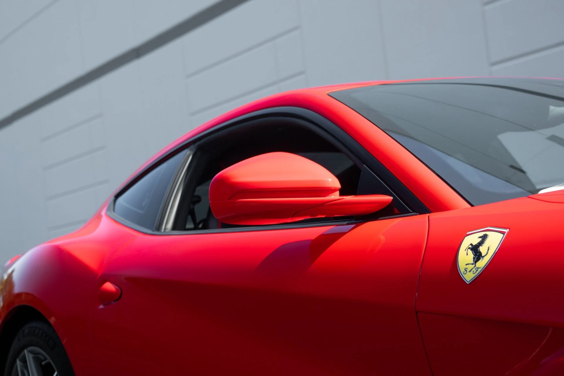 mph010_3739899333_Used_2017_Ferrari_F12berlinetta_1761715050_86650de820