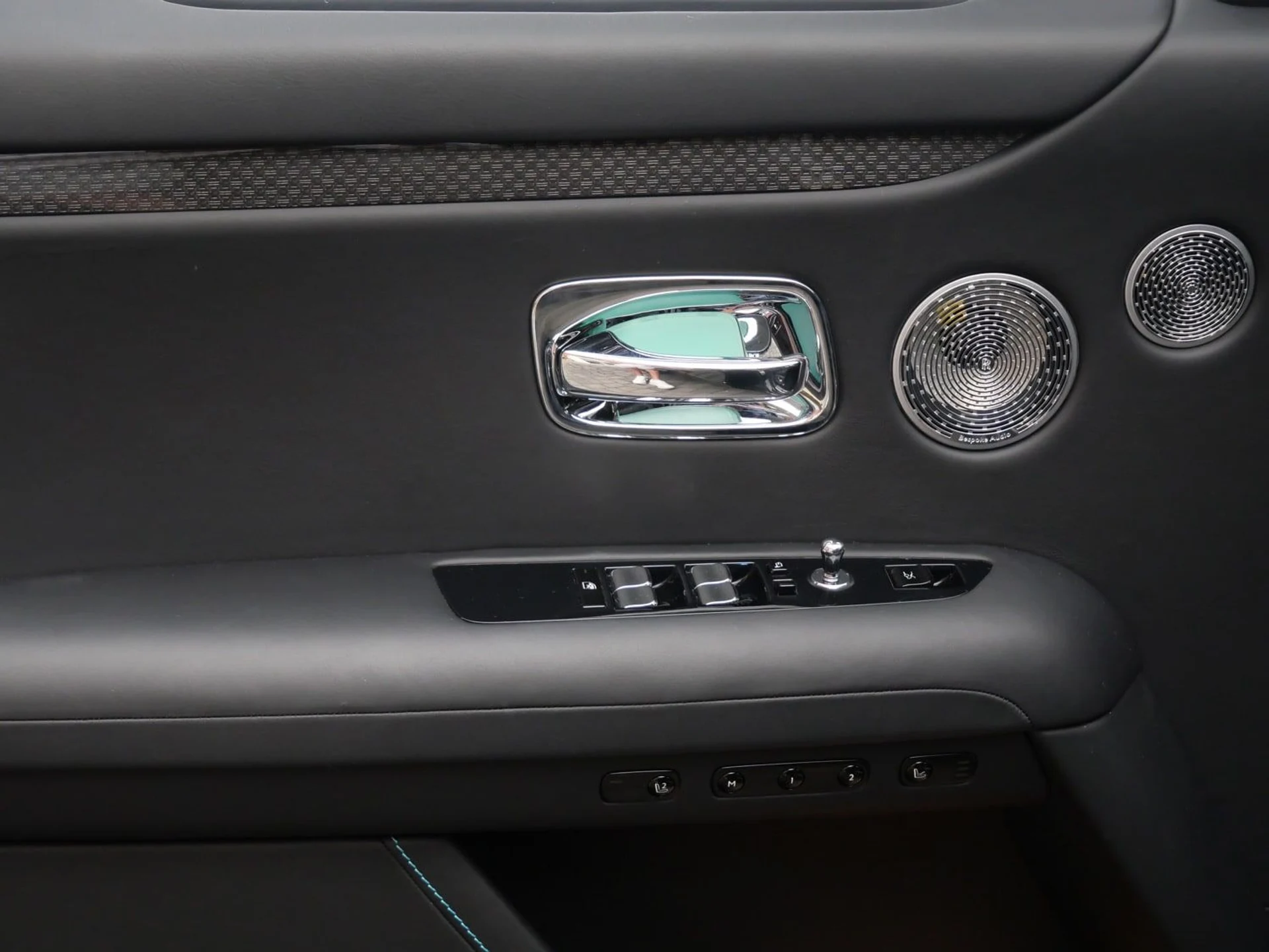 mph010_3742298781_1a897864f9004724884750a8cec03d1d_07db96cb50