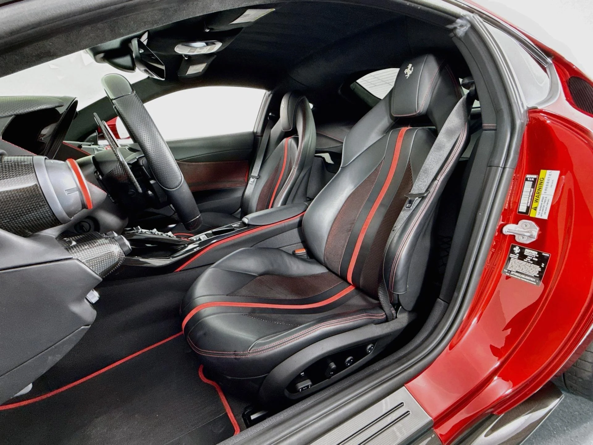 mph010_3746778829_Used_2020_Ferrari_812_Superfast_1788899397_ff81c01f7d
