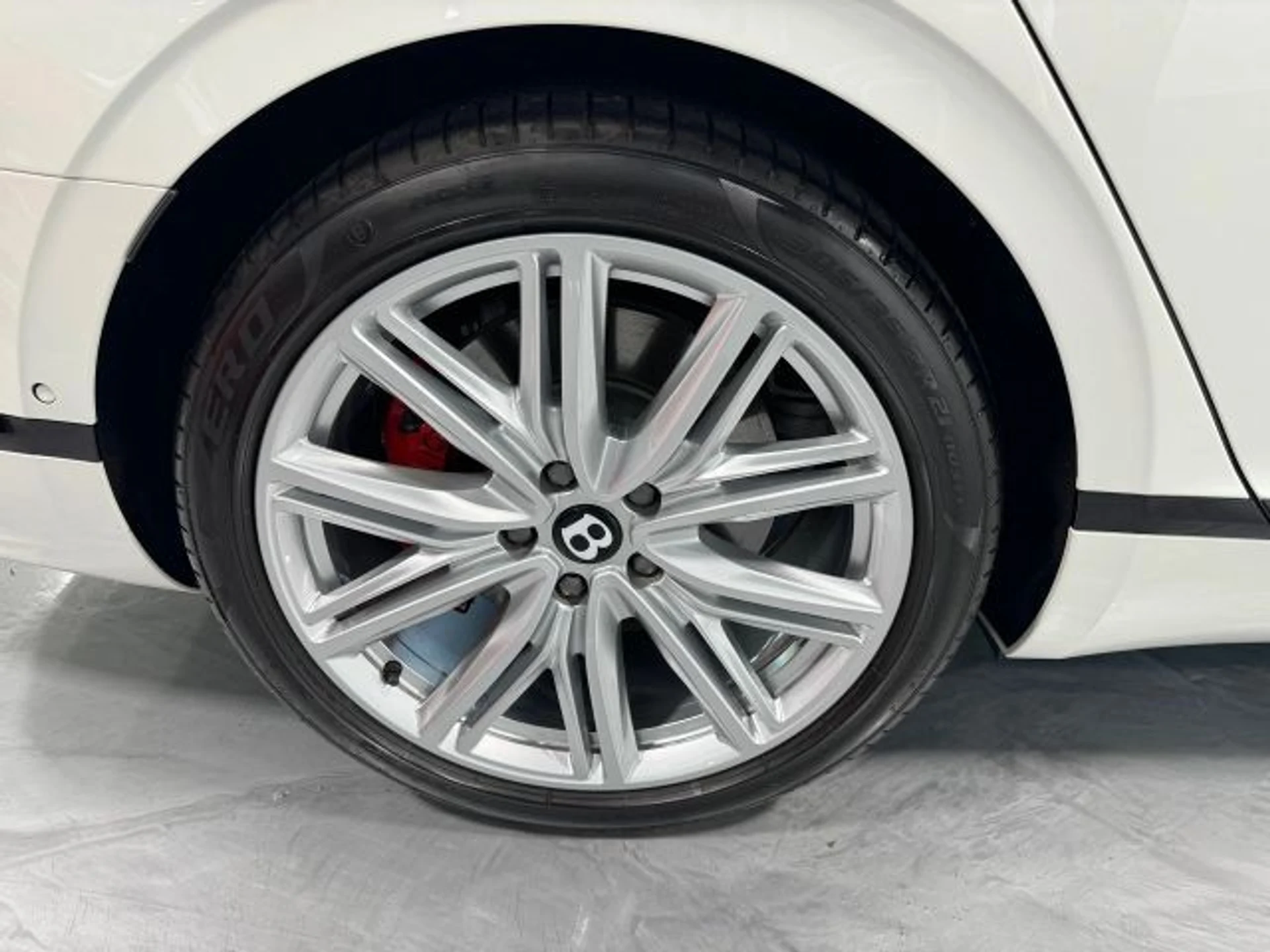 mph010_3749908720_202512_a360b7c10b2e4a9da82d2ab7e16ba3bd_fadb644df0