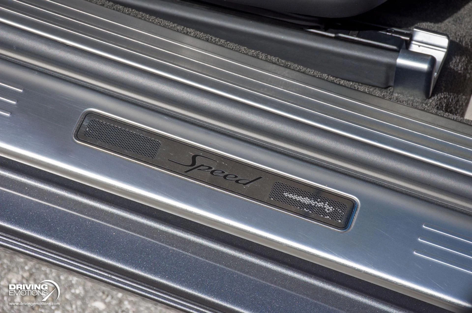 mph010_3752708345_871_p11_l_51393669c0