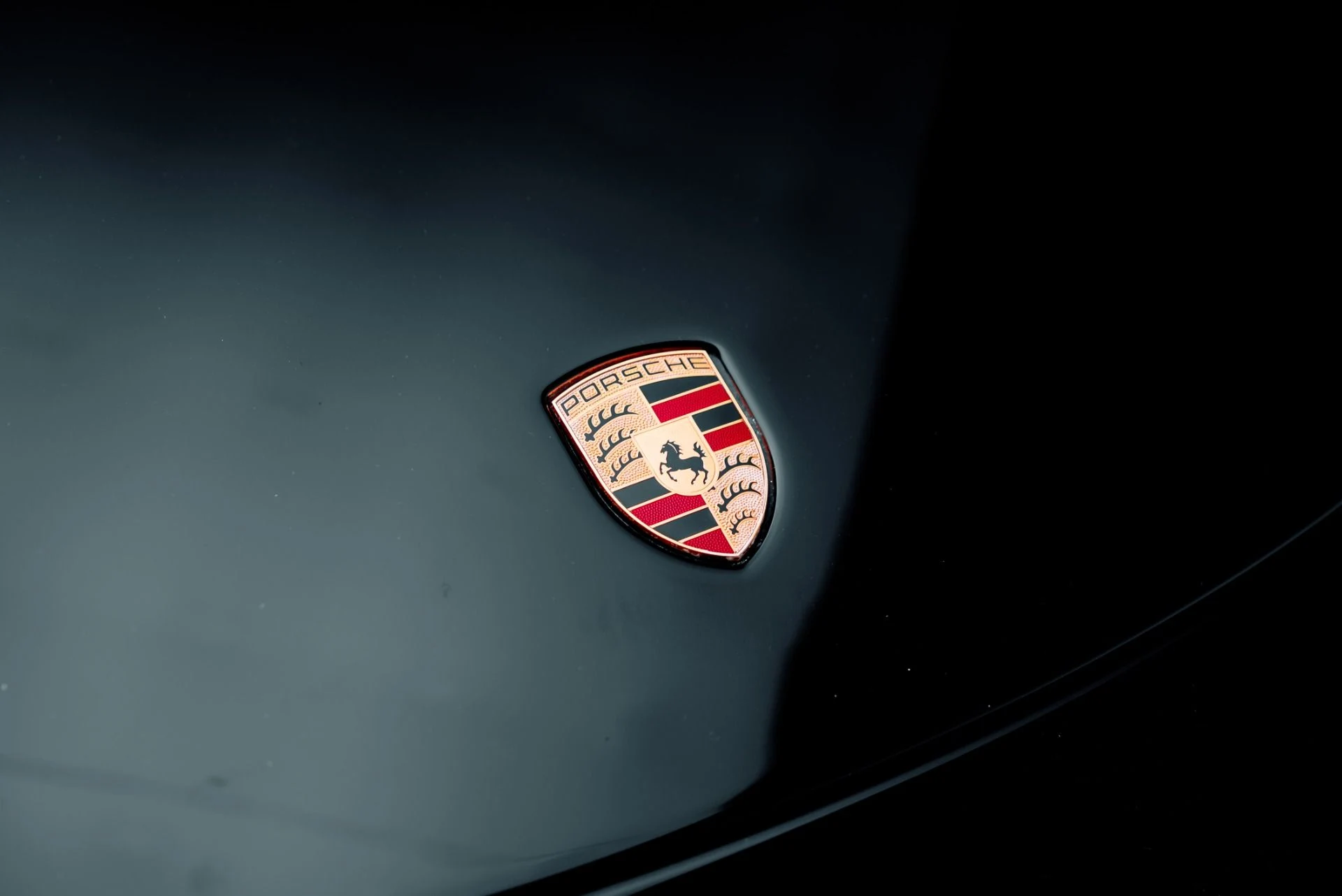 mph010_3752965136_Used_2014_Porsche_911_Turbo_S_1764615222_49f54fed48