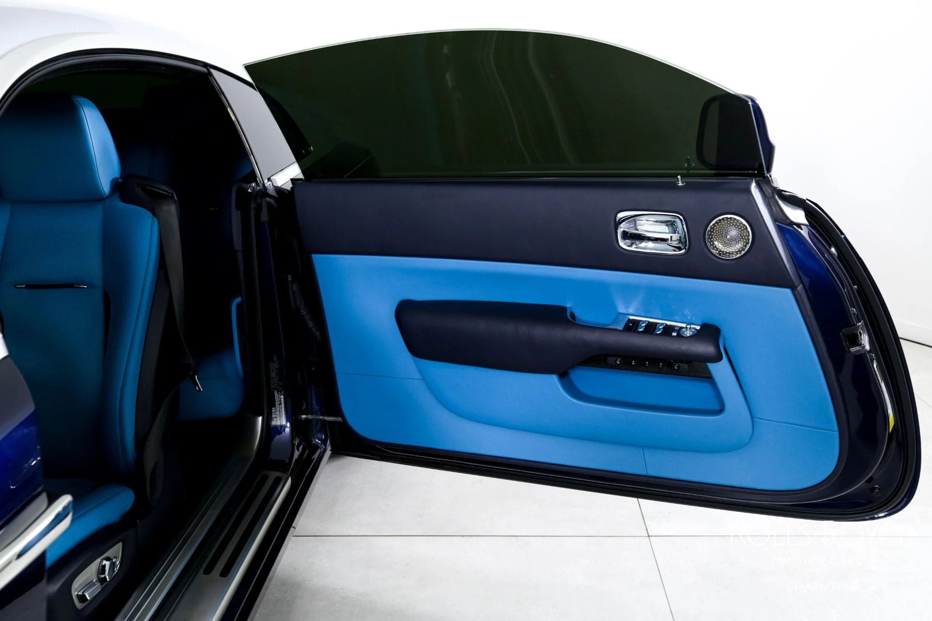 mph010_3753638226_Used_2019_Rolls_Royce_Wraith_1743453383_f477abe769
