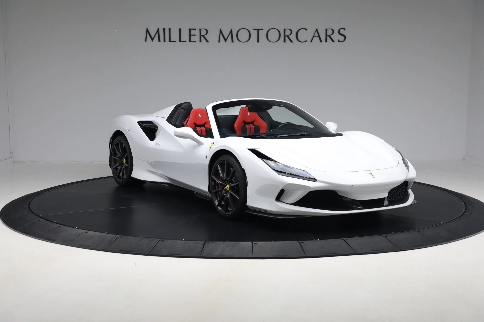 mph010_3759735642_Used_2023_Ferrari_F8_Spider_235430e5b6