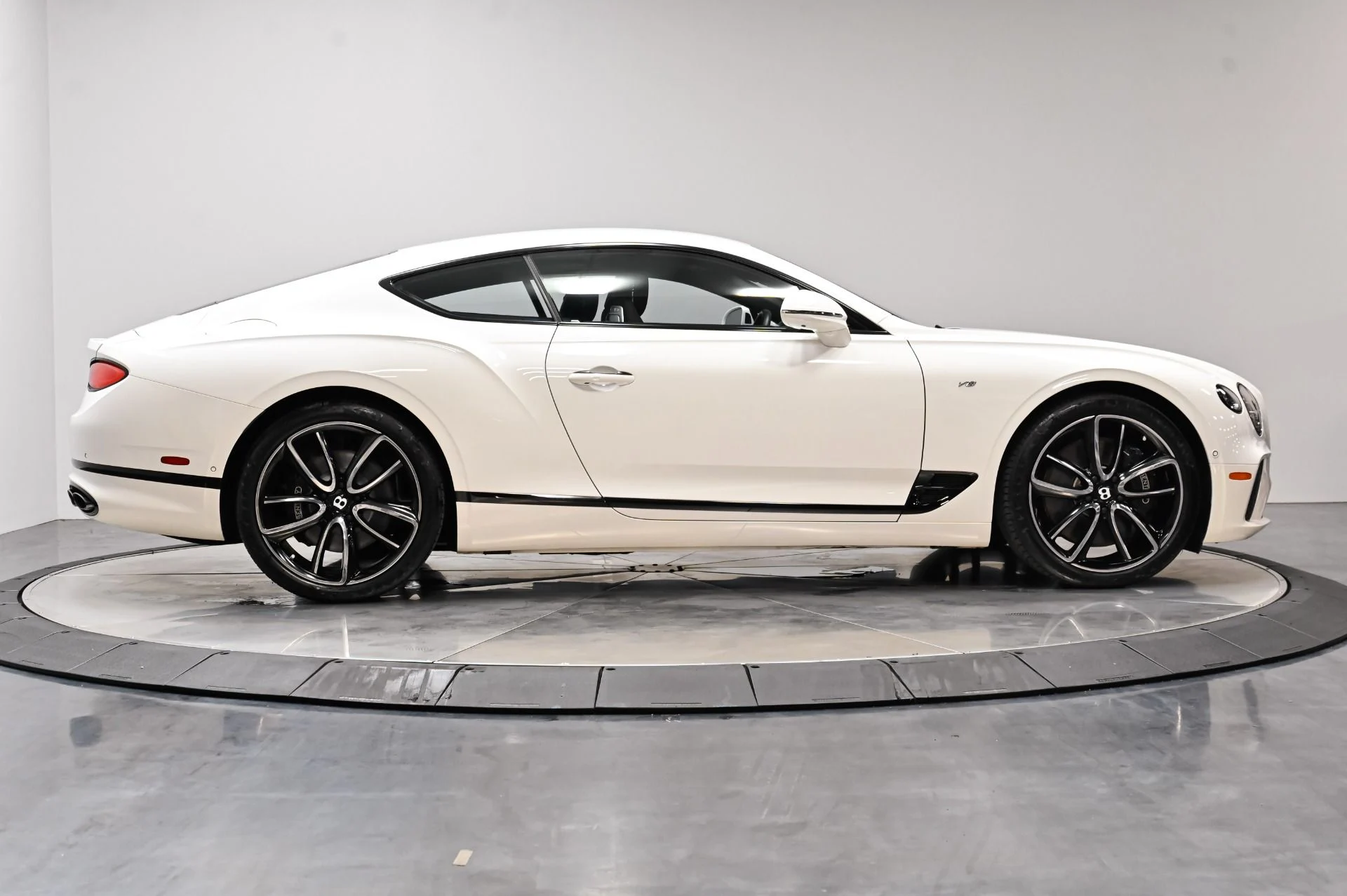 mph010_3767905894_Used_2020_Bentley_Continental_GT_V8_1792005832_597fa13601