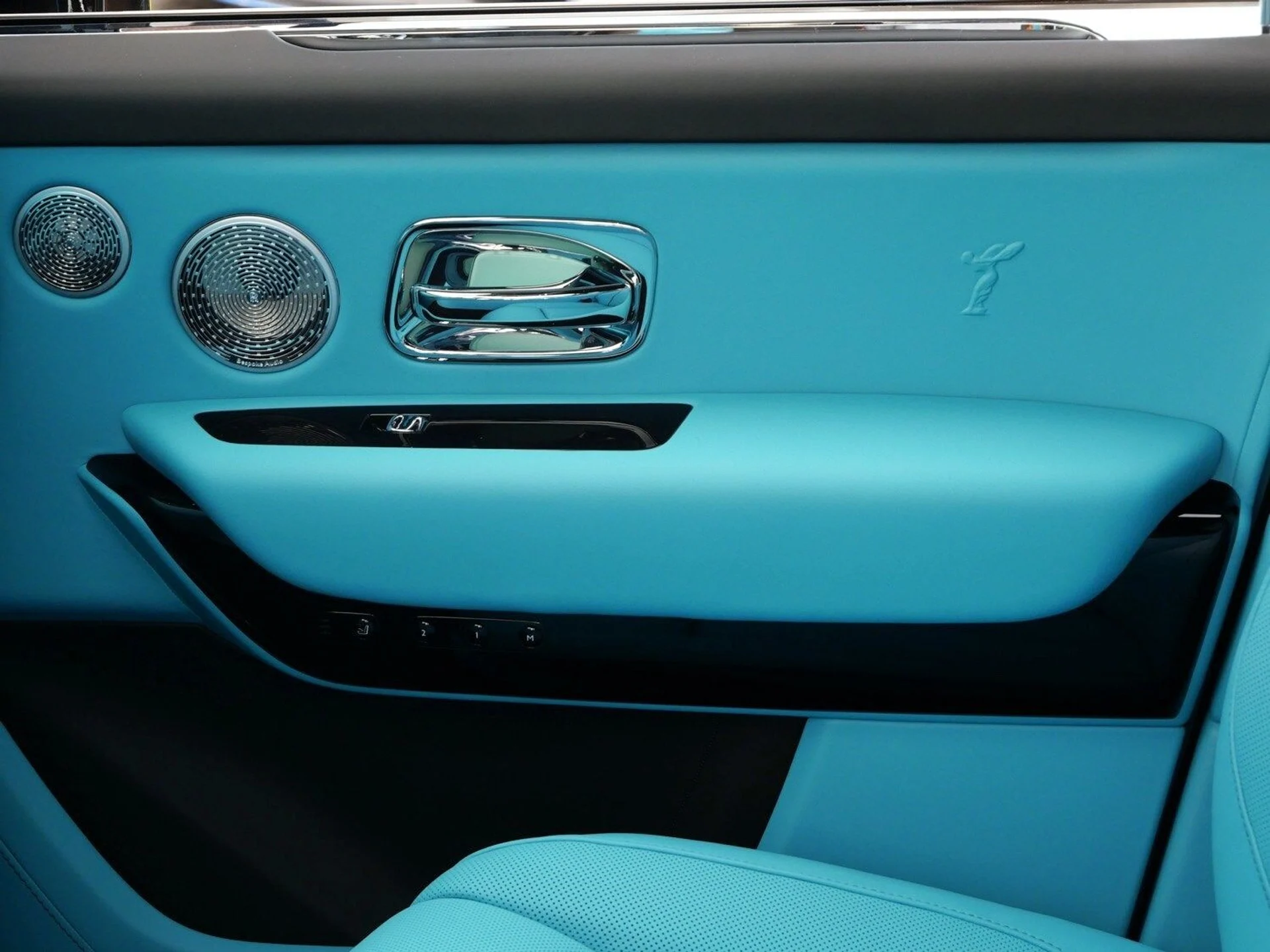 mph010_3781770613_1e44e87cb97de589b7d5fcdccb8690c7x_374a7a8cef