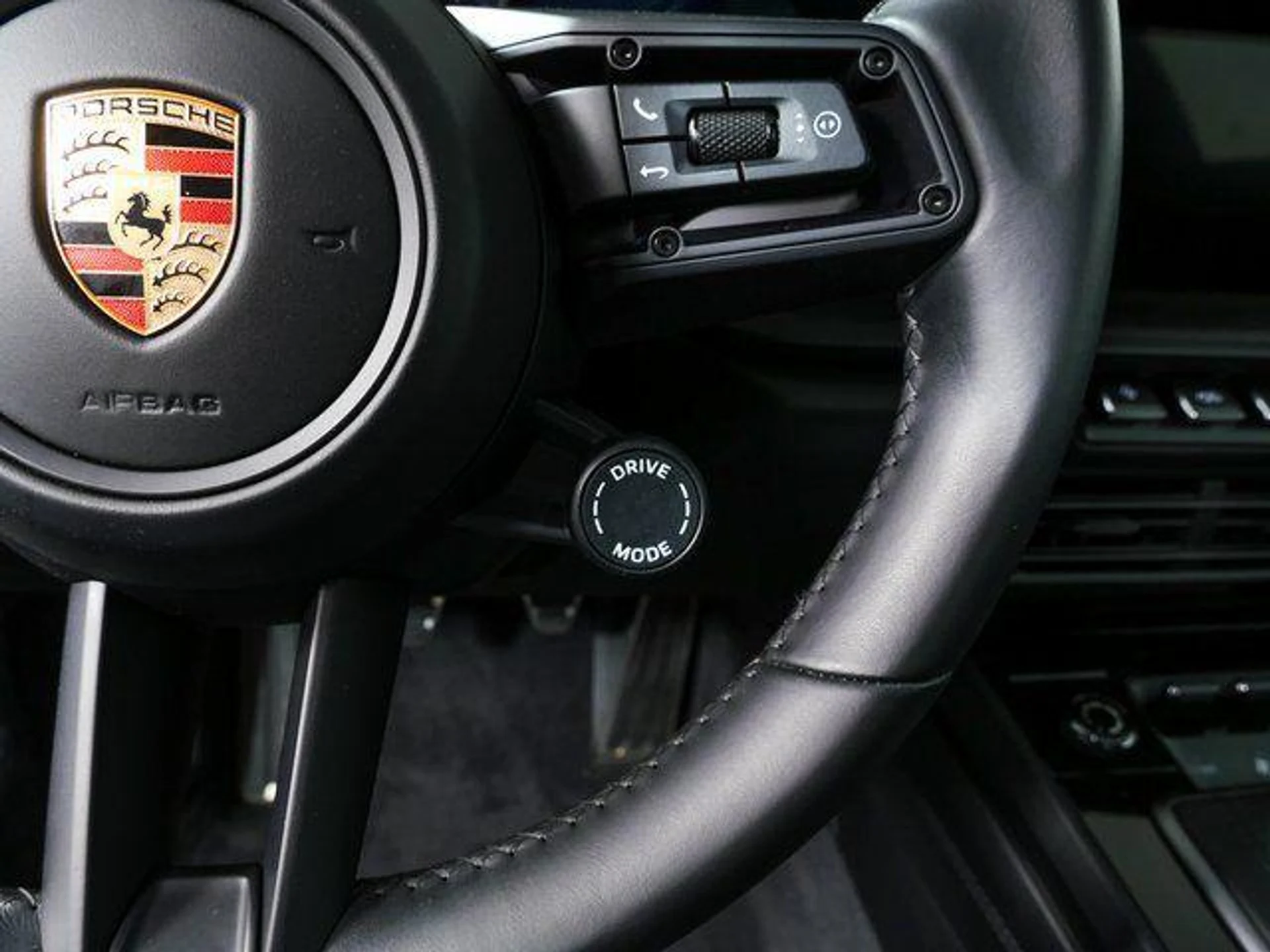 mph010_3783527064_d_Ei_Wui_Lk_F8_I8_QWC_Mt4_Spg_Lny_YM_9812458a0c