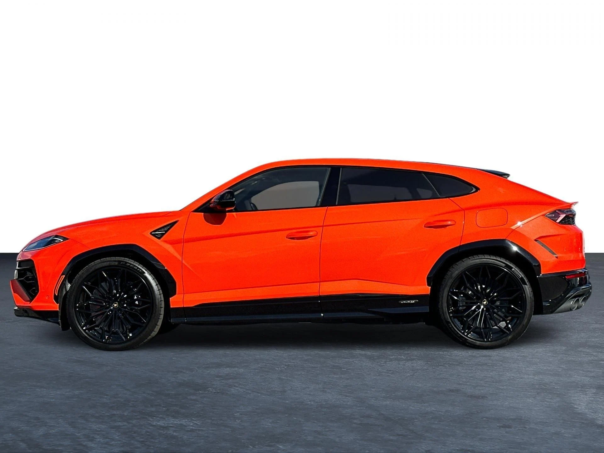 mph010_3788064057_Used_2025_Lamborghini_Urus_SE_1755160812_636b937b35