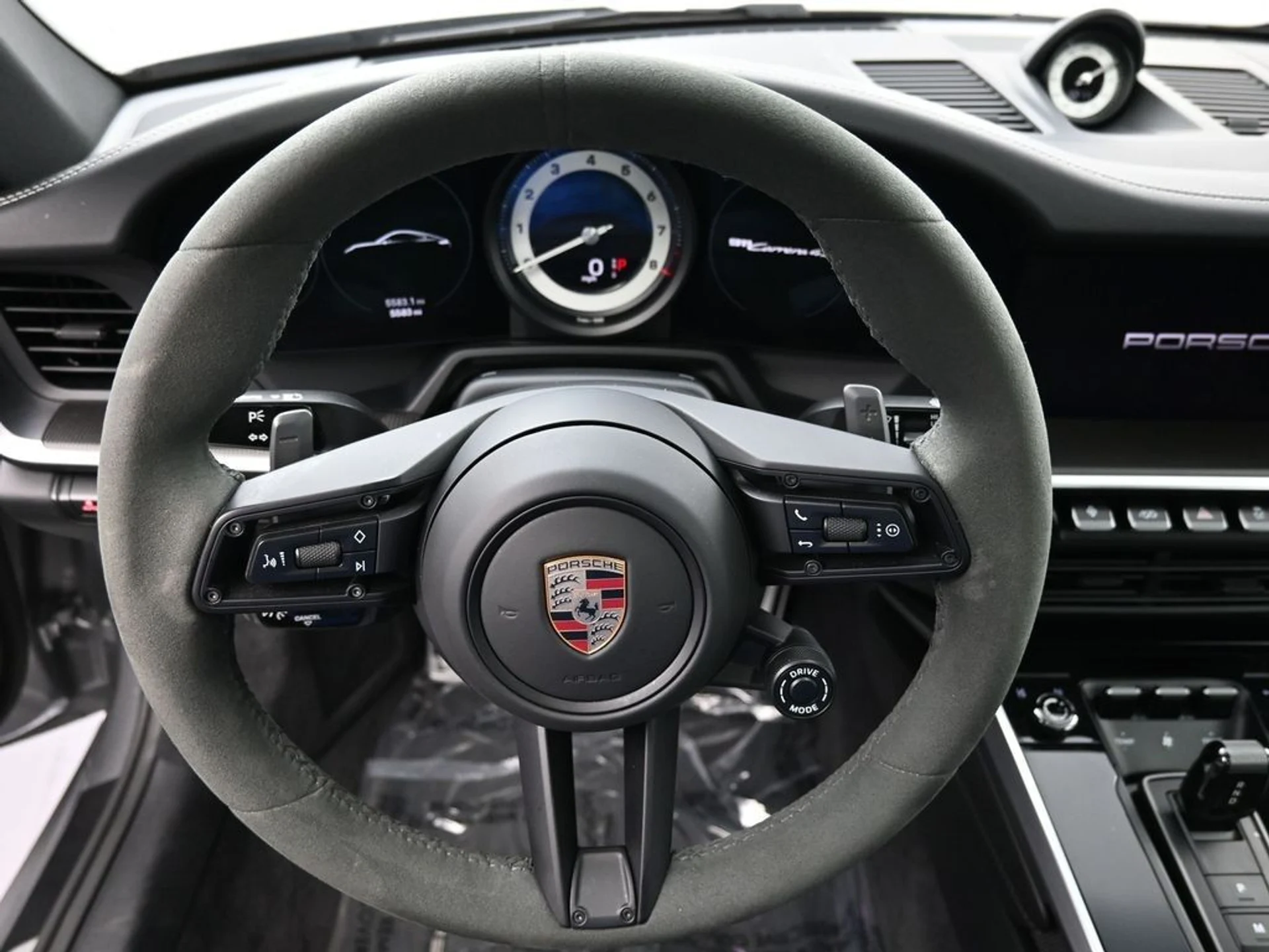 mph010_3791124147_00c52b83422f384cfbbfcd4536d8e266_049d66d2ac