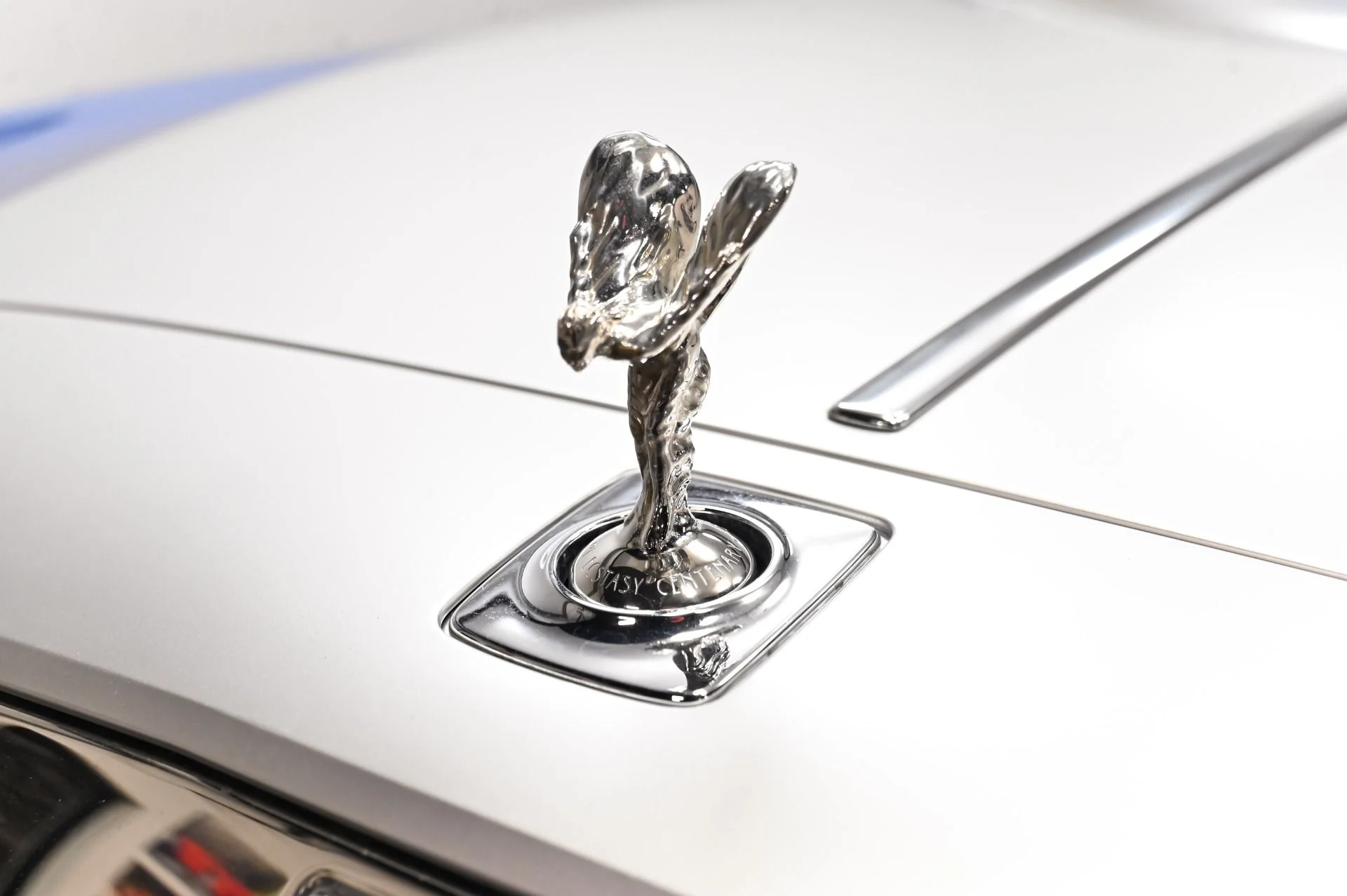 mph010_3794249615_Used_2012_Rolls_Royce_Ghost_Base_1791906503_645acd416c