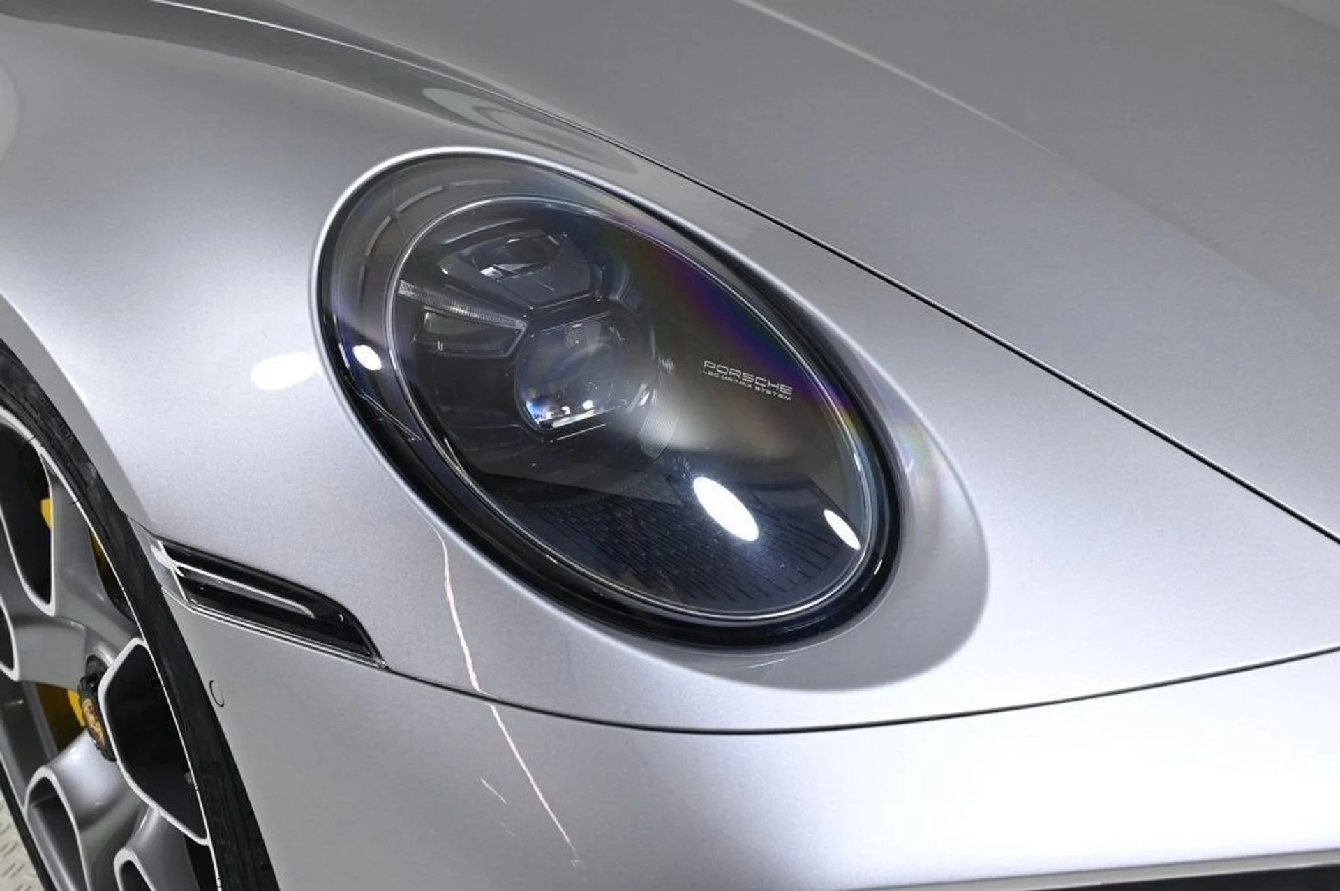 mph010_3800696590_6eb4d58b07674c3bab775cc172b97a25_9582c0f80d