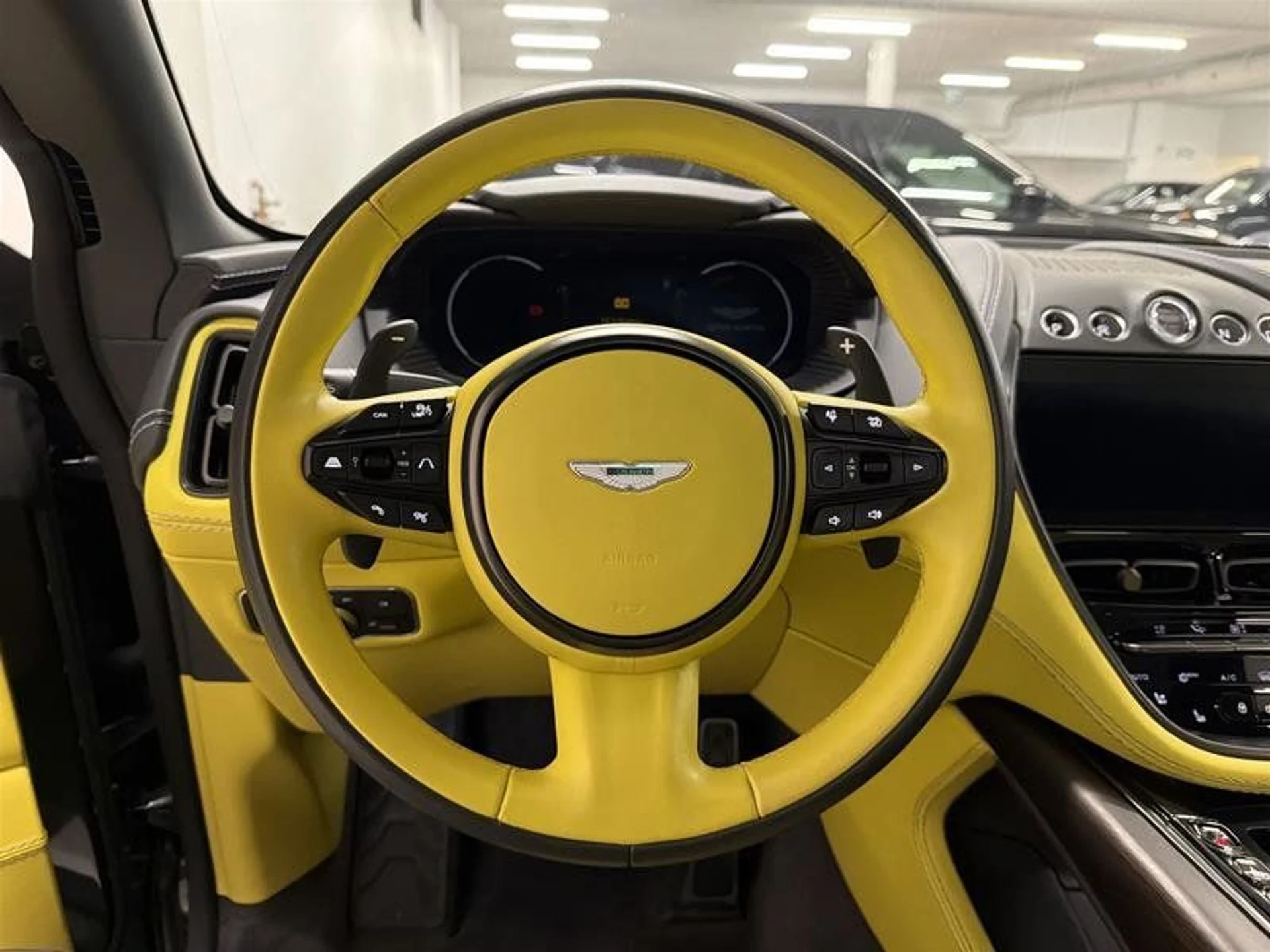 mph010_3801614540_38218513_07702_knuvhpi2_623a5dcd75