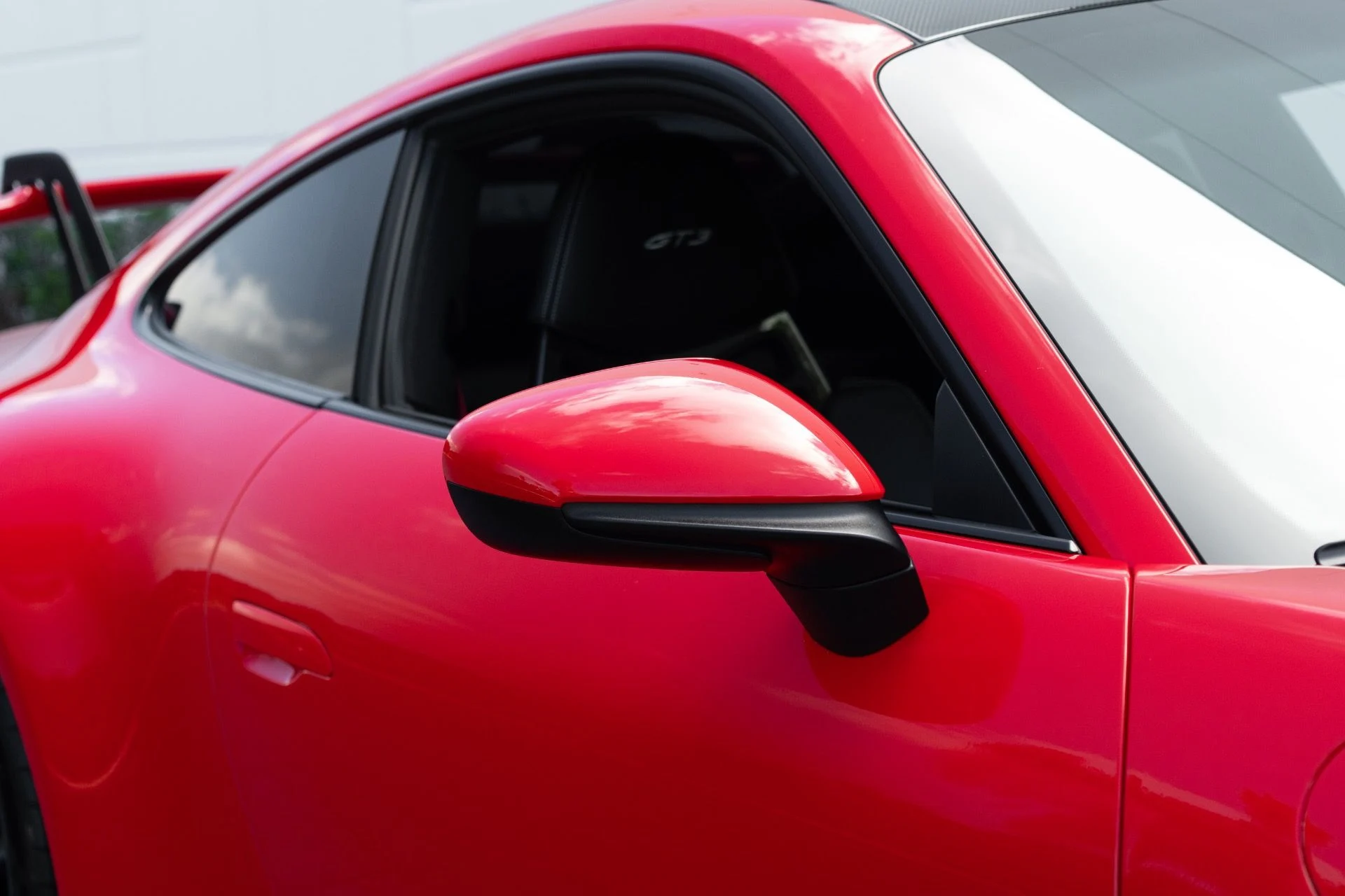 mph010_3810096478_Used_2022_Porsche_911_GT_3_1761761054_58d14ac5dc