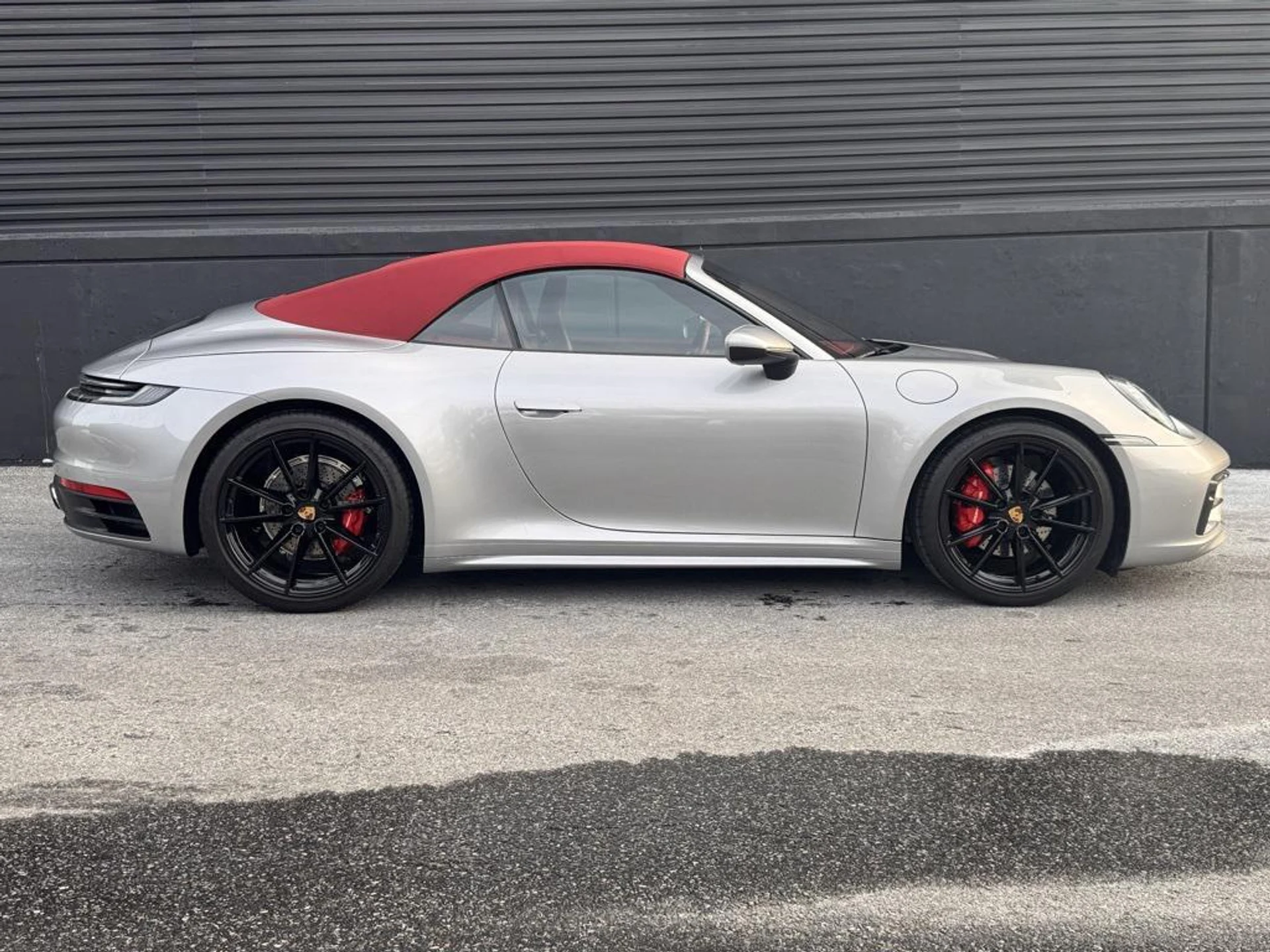 mph010_3822379507_E_Aa_JG_1n7w9_Mt8_O_Fq_ZJL_094vy_O_Xo_c16624a54e