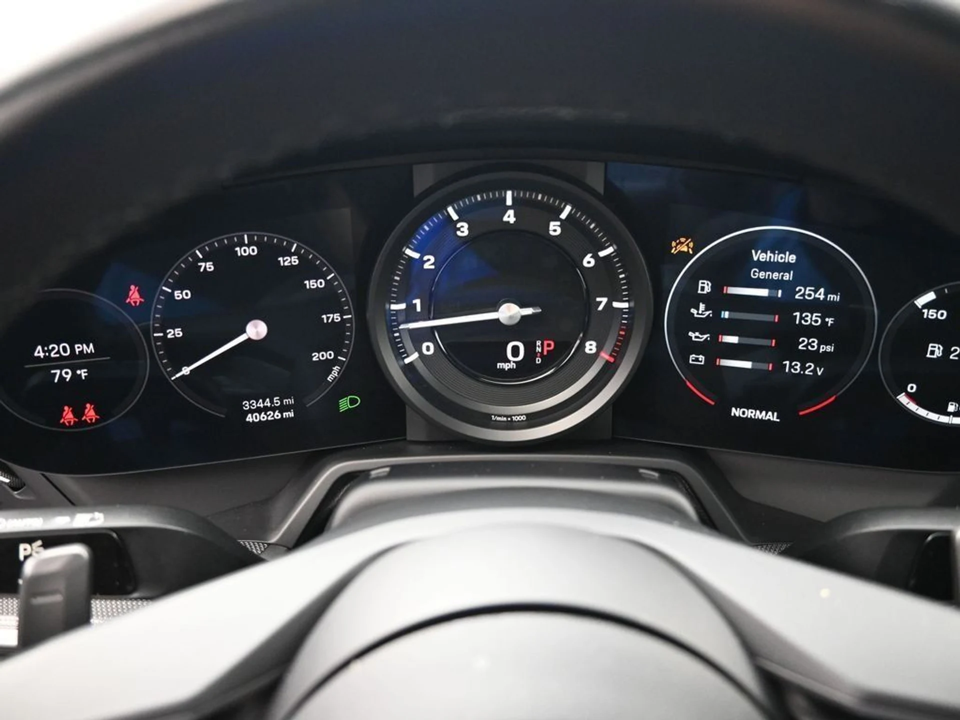 mph010_3826705561_5cffb4661949ab618f9e482ab546b141_e9fa1721ca