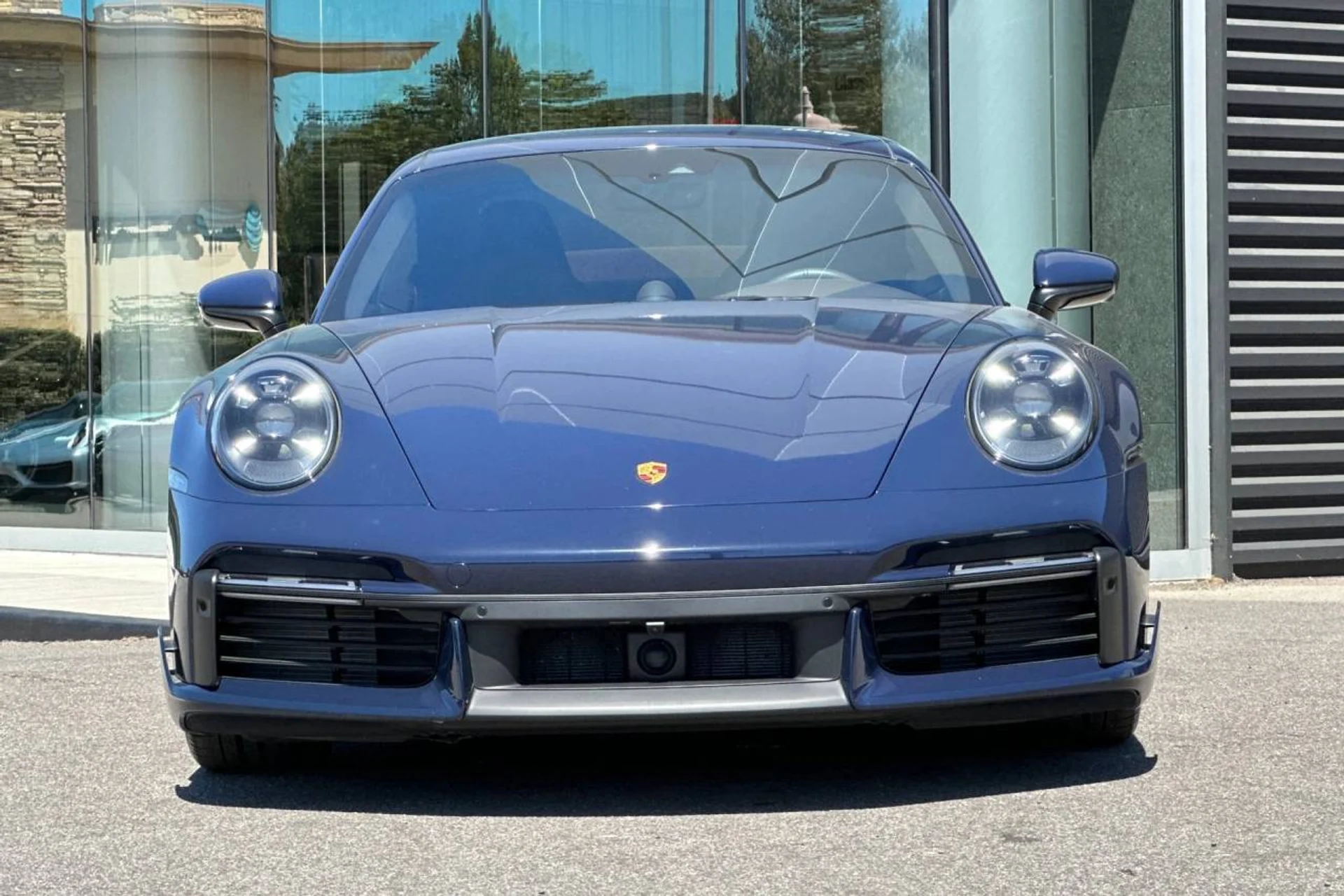 mph010_3828696283_1280_146222adae