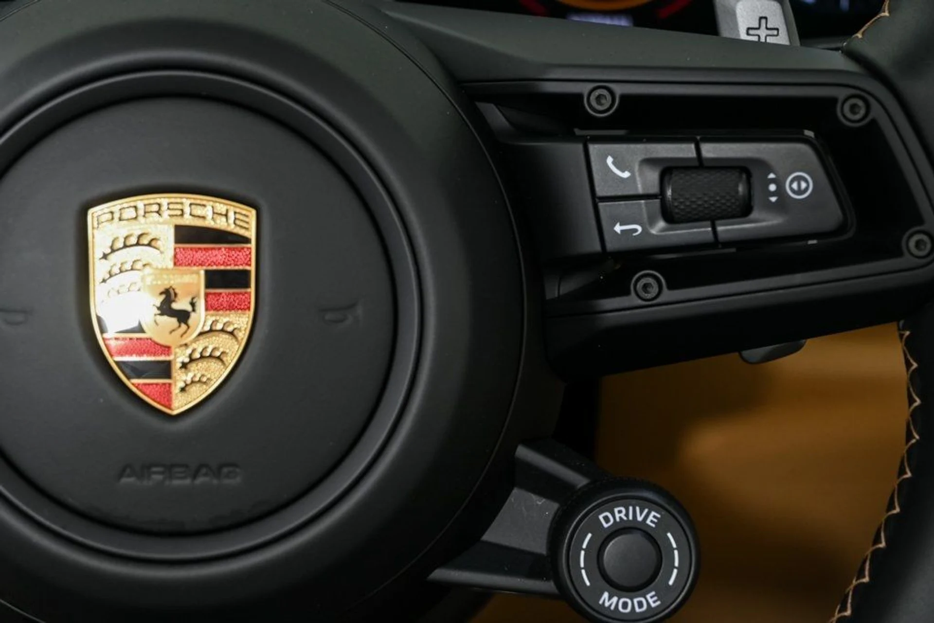 mph010_3829249697_e71763515053144808adf7c320d489b6_59c3e126c3