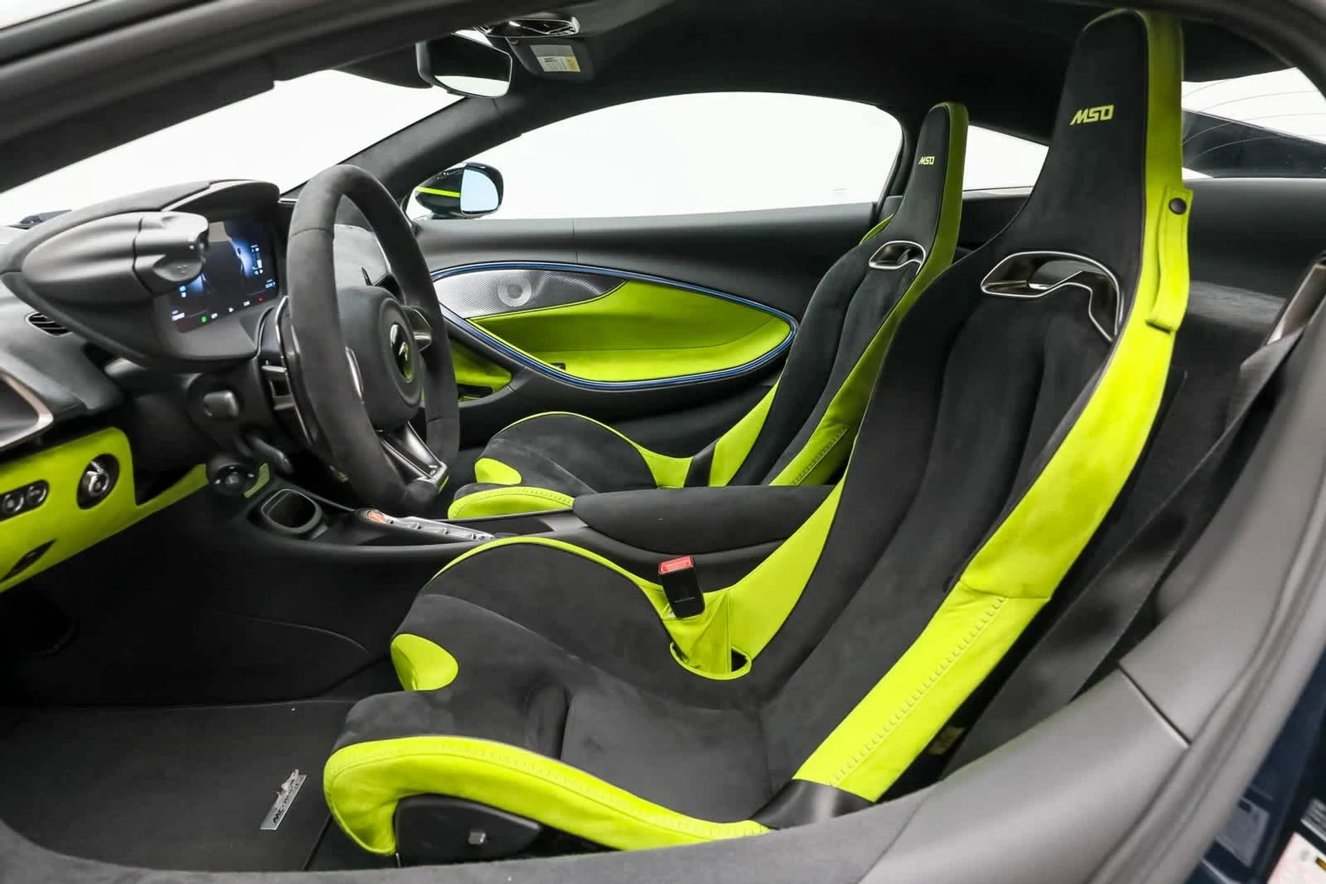 mph010_3840600169_11_b4435d3684