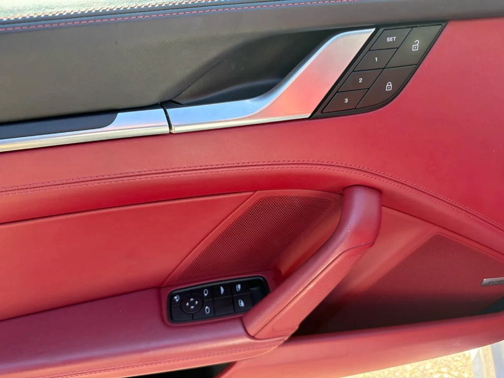 mph010_3841545377_9ob_Z_Gp_Sv3_DWOV_Is_QF_6_RBK_Zl6_D4_36c3c99dad