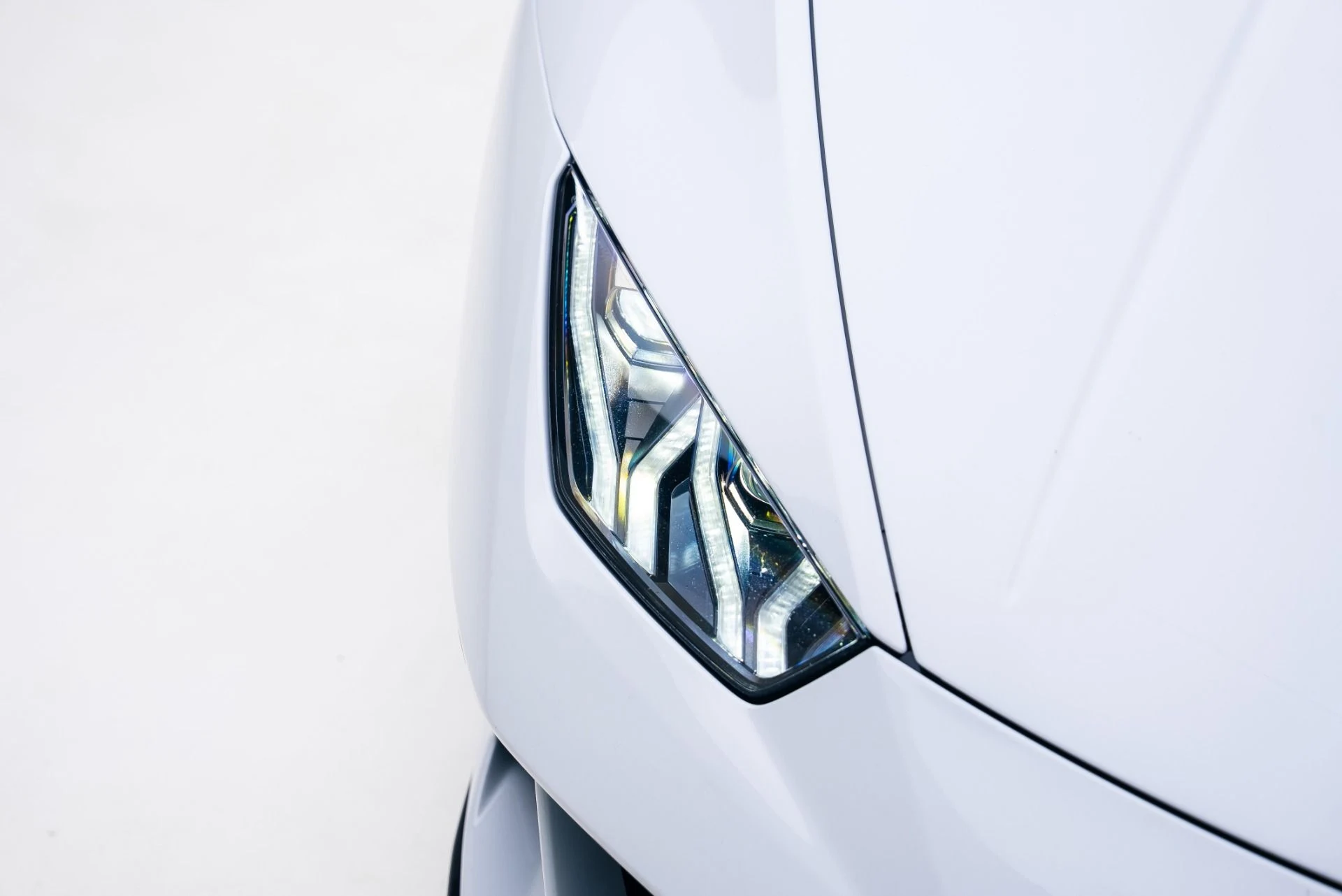 mph010_385965164_Used_2020_Lamborghini_Huracan_EVO_1766089728_ca1f10ac79