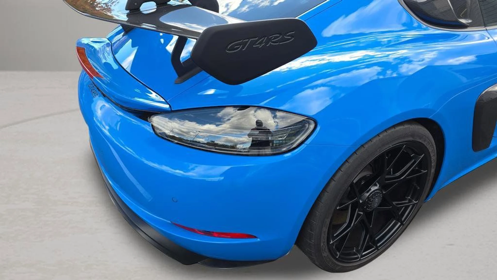 mph010_3861530048_51a7eb5902a94dc7b24c93abadcd6e04_eb70d9f453