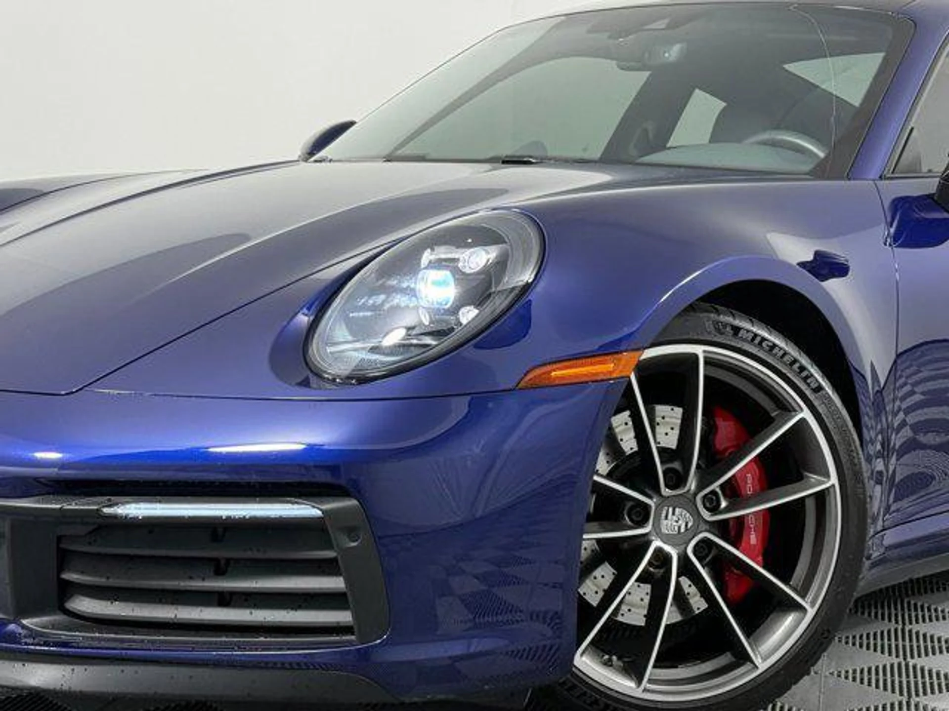 mph010_3863330947_Ob_APQ_p_G2_Lt_Ab_Du_V_Dde8_UN_Am_Kc_A_46df641d45