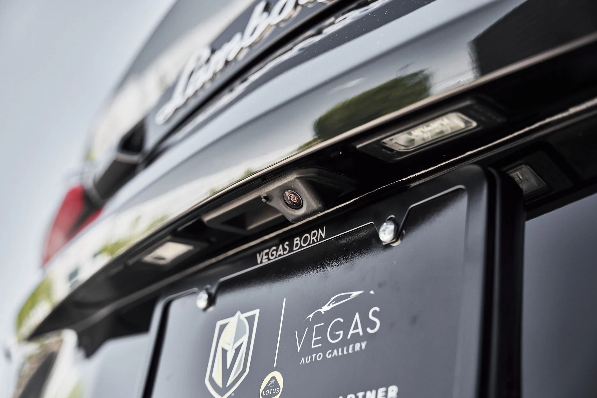 mph010_3869005262_Used_2023_Lamborghini_Urus_S_1781228772_3365a22e7b