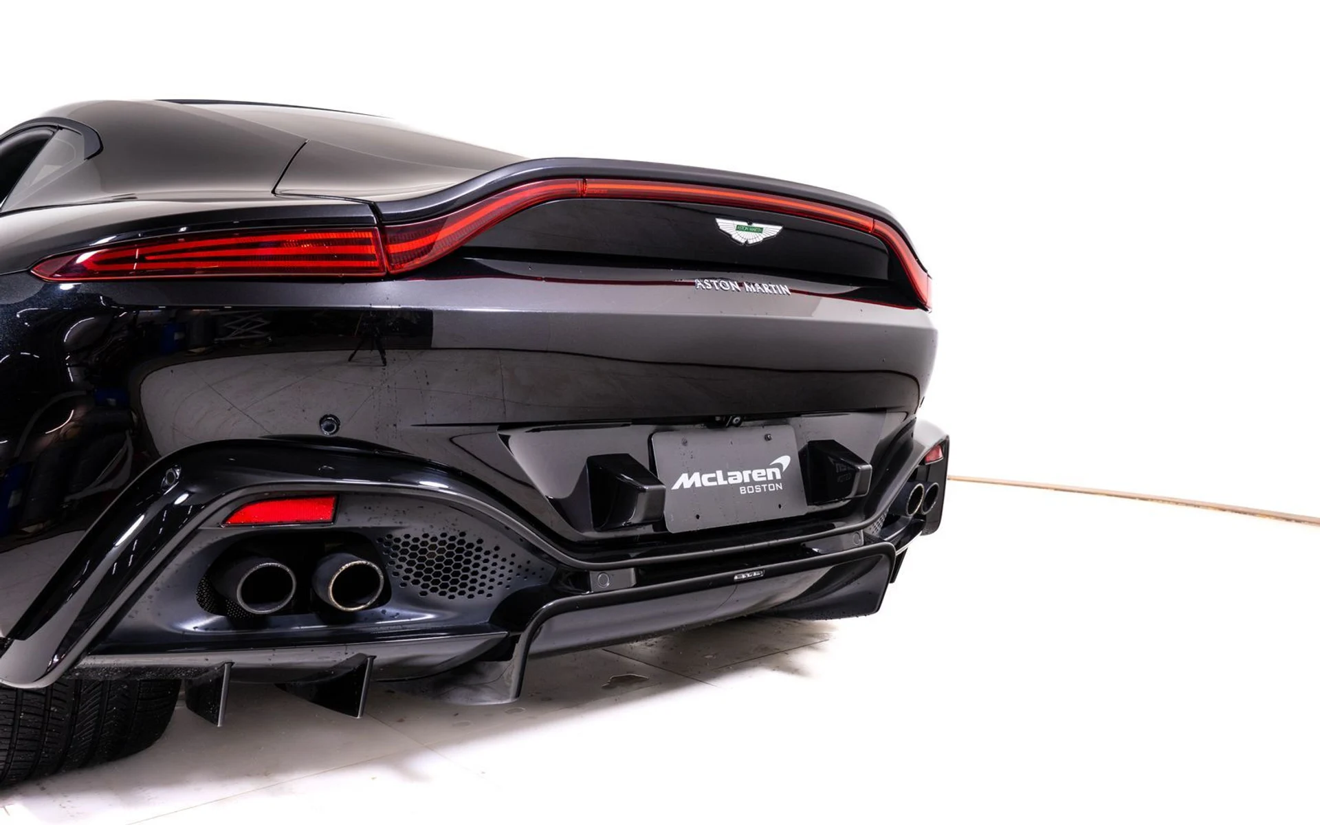 mph010_3869270408_90407c170dd3e87c8592103bdddf5da7x_59202feaed