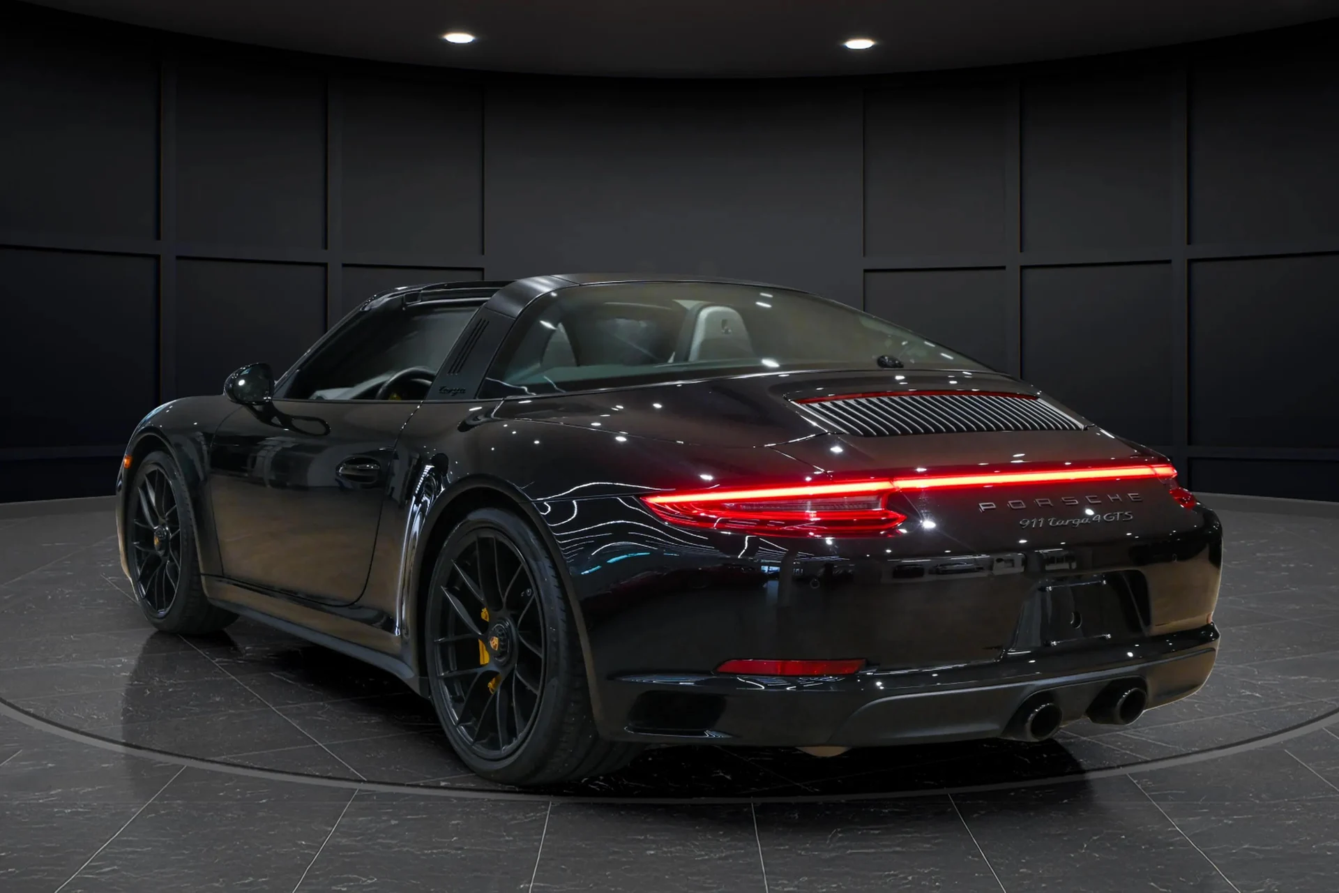 mph010_3871553134_b03797ae_0f8c_4f4a_9c32_06fac3ec2346_2e14981458